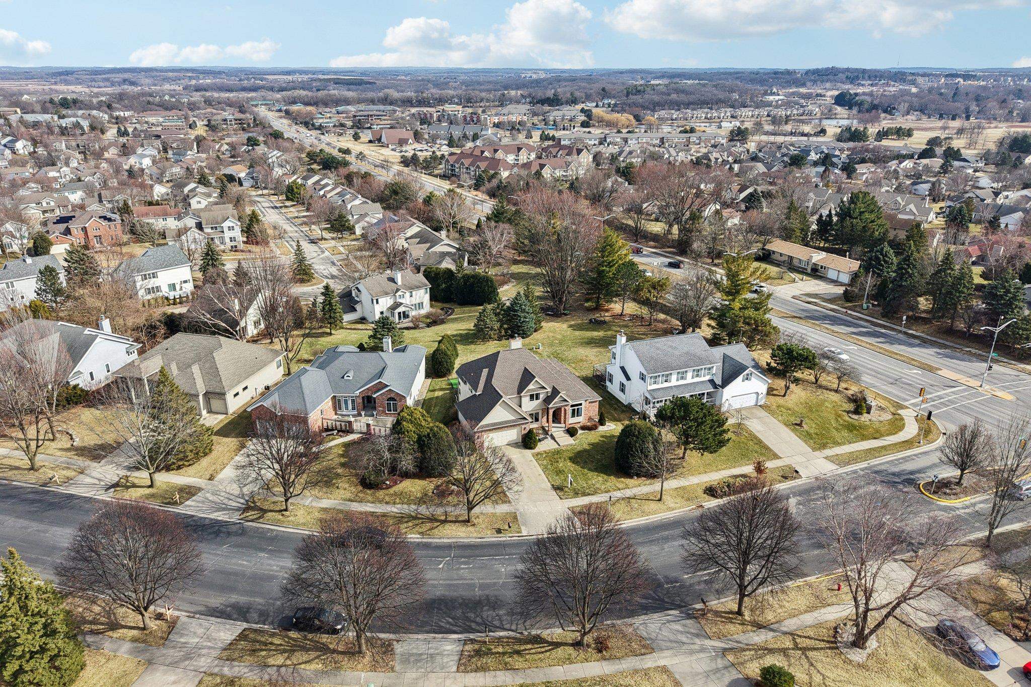 5735 Longford Terrace