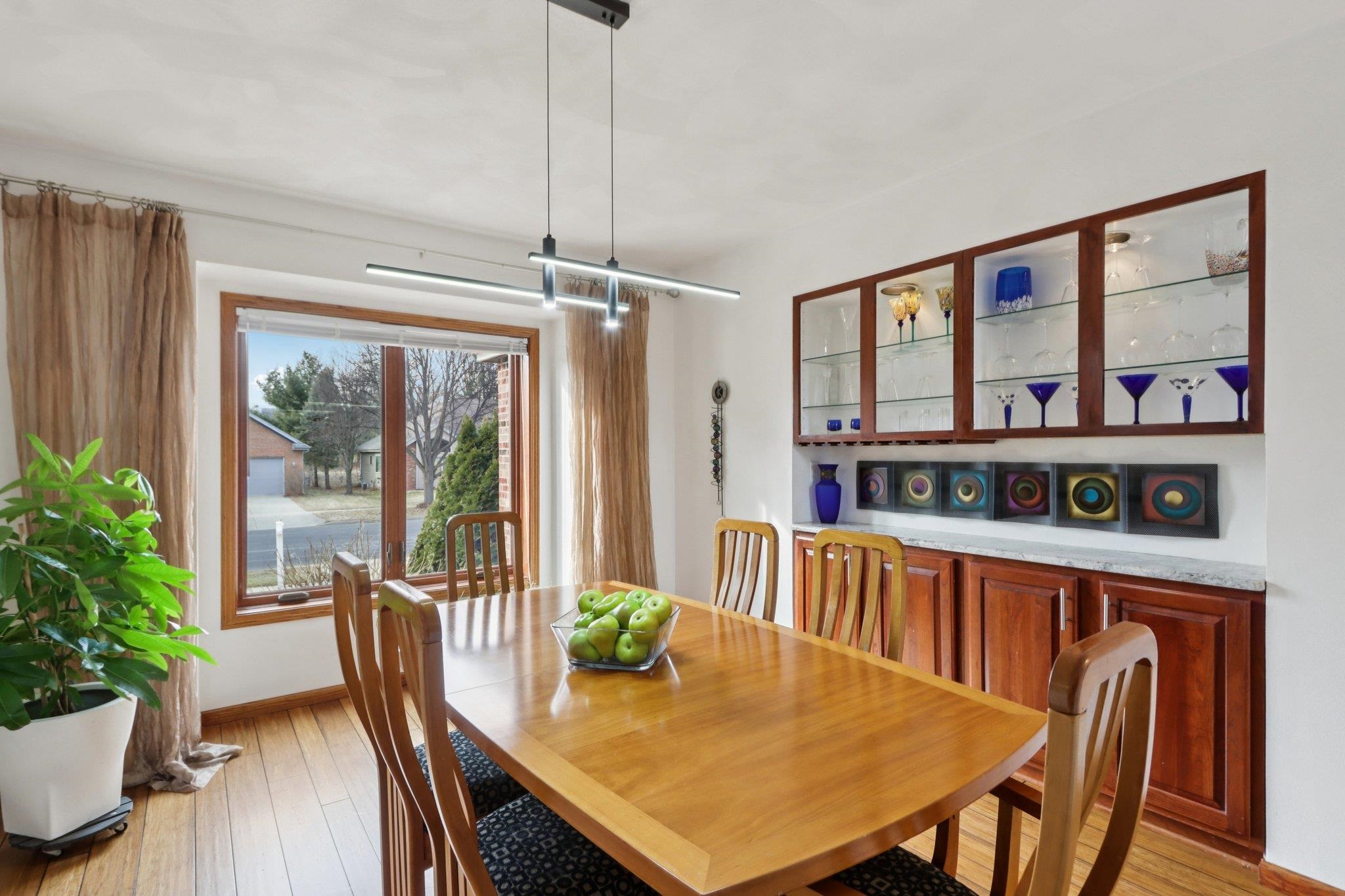 5735 Longford Terrace