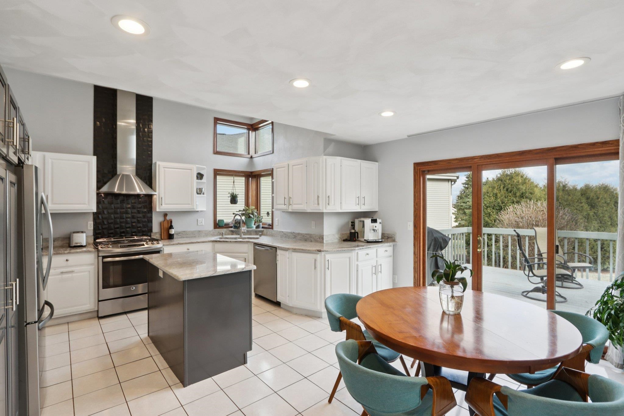 5735 Longford Terrace