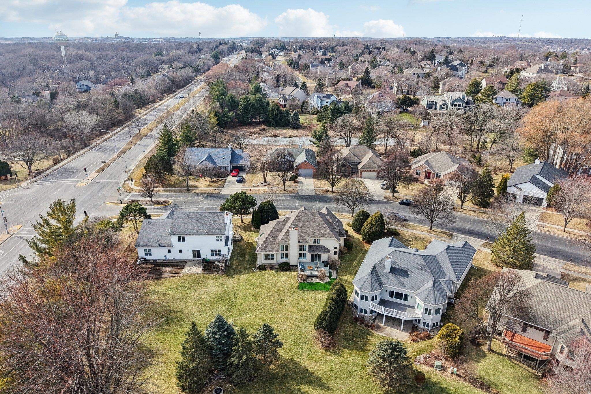 5735 Longford Terrace