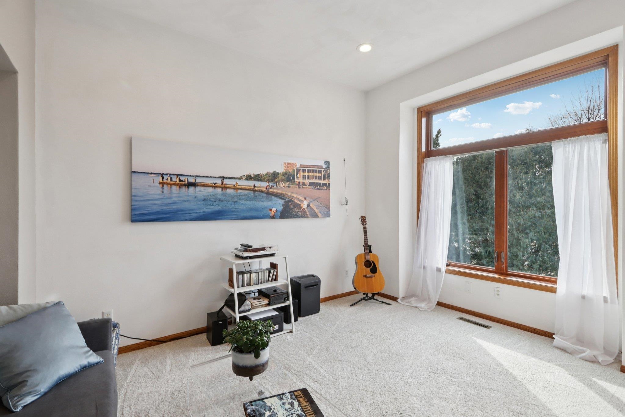 5735 Longford Terrace