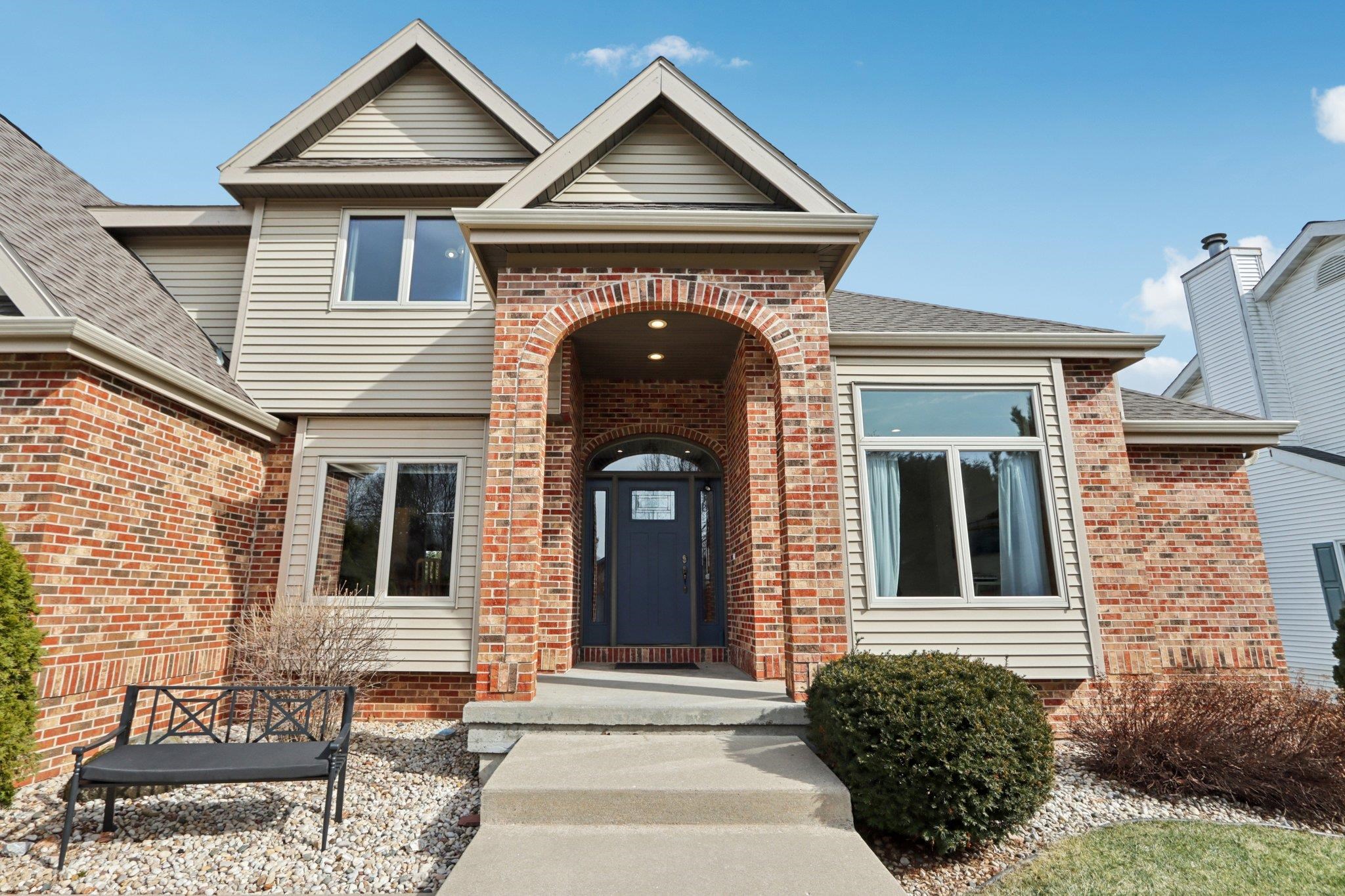 5735 Longford Terrace