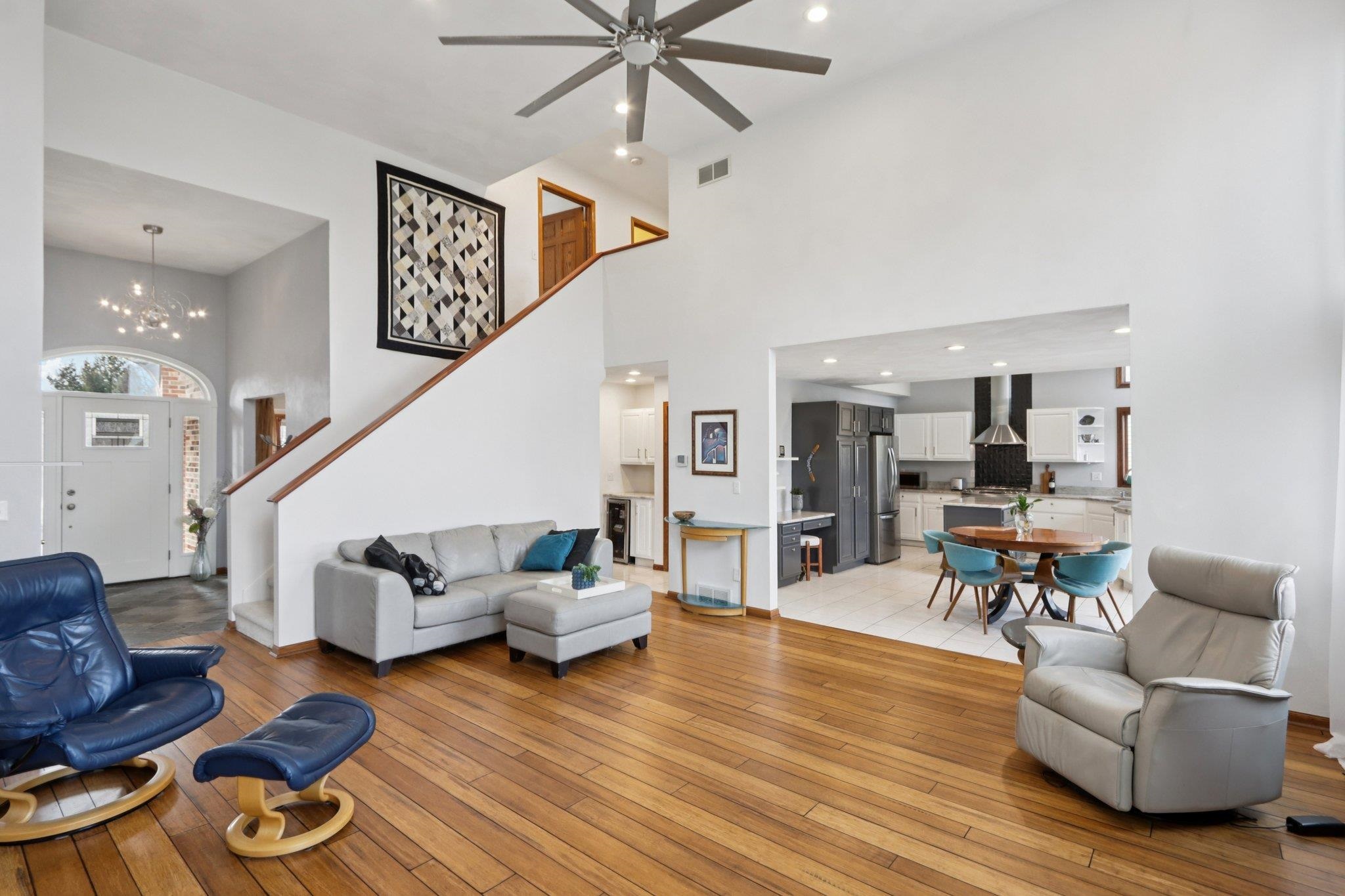 5735 Longford Terrace