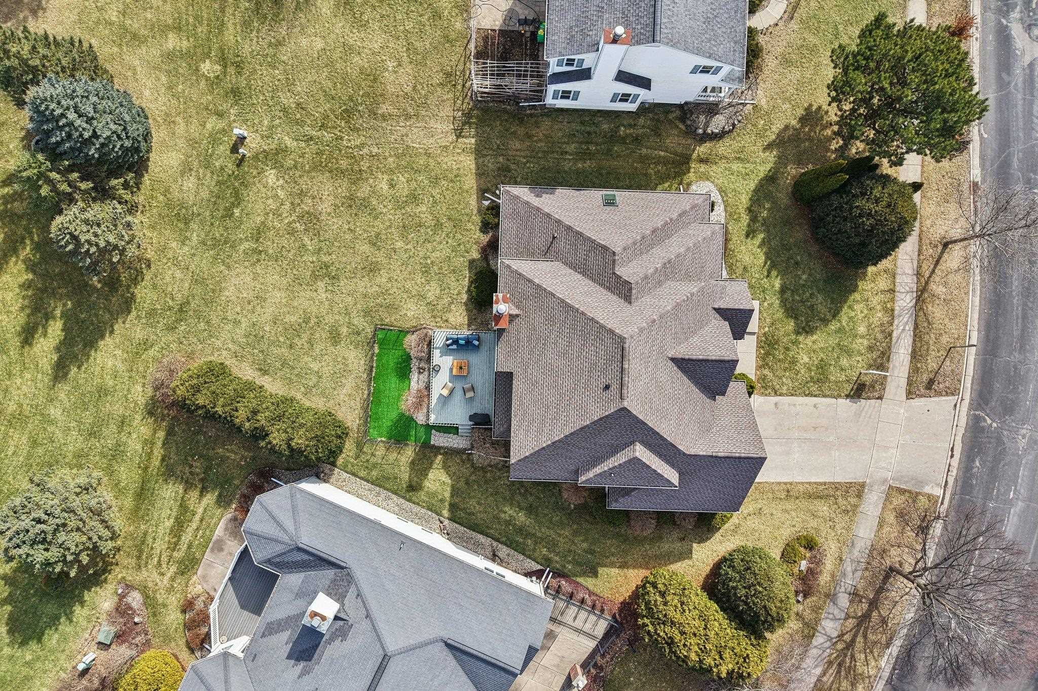 5735 Longford Terrace