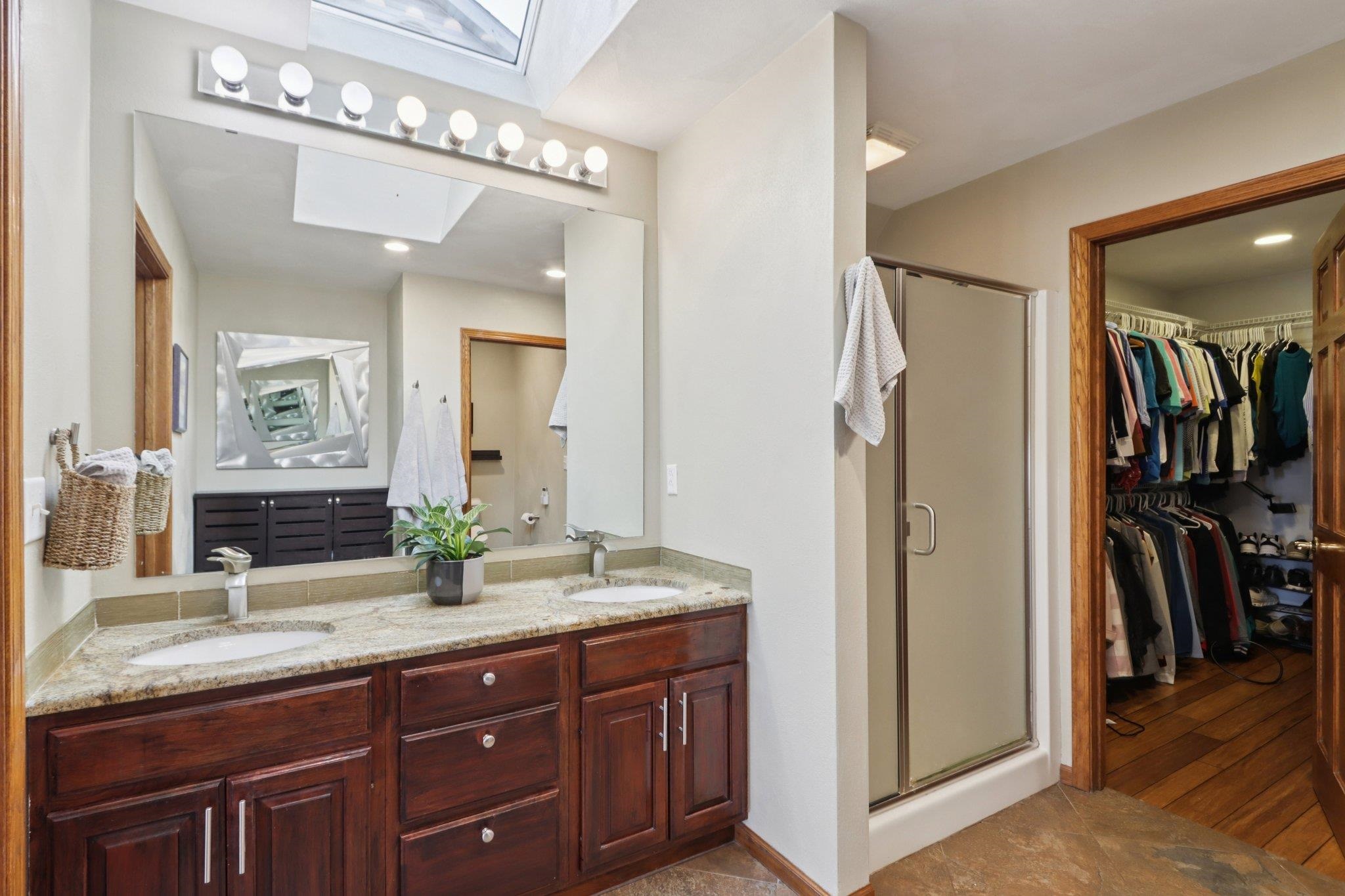 5735 Longford Terrace