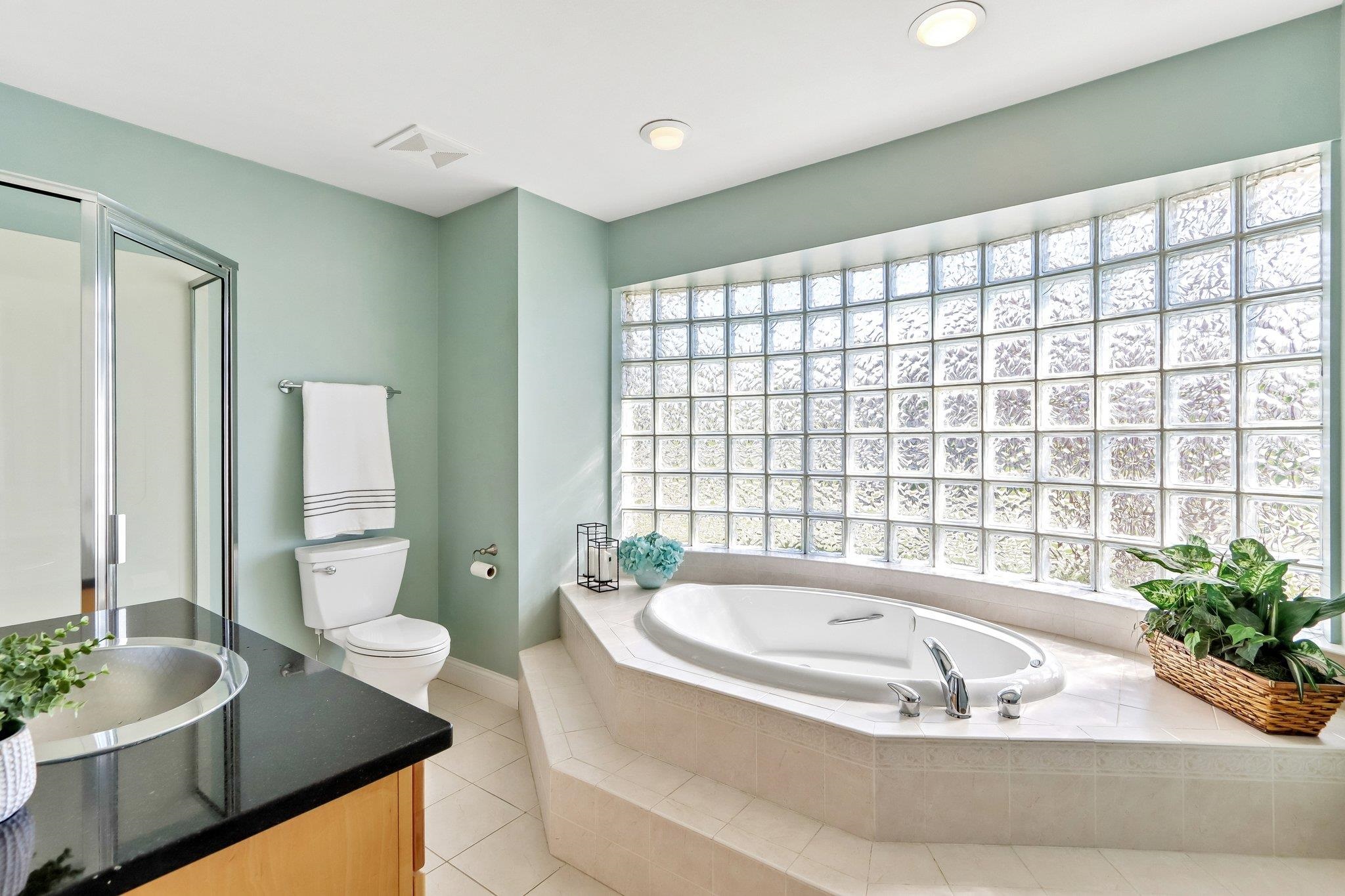 1701 Mulberry Street