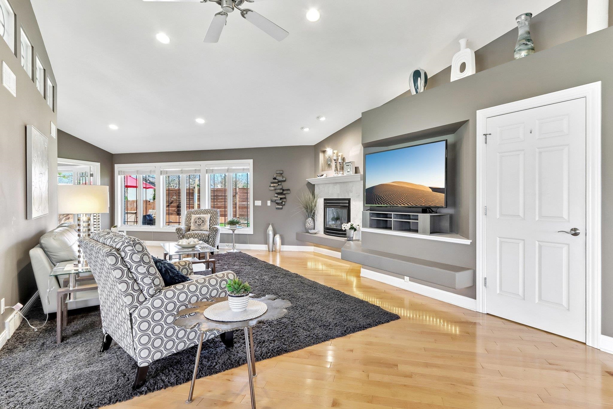 1701 Mulberry Street