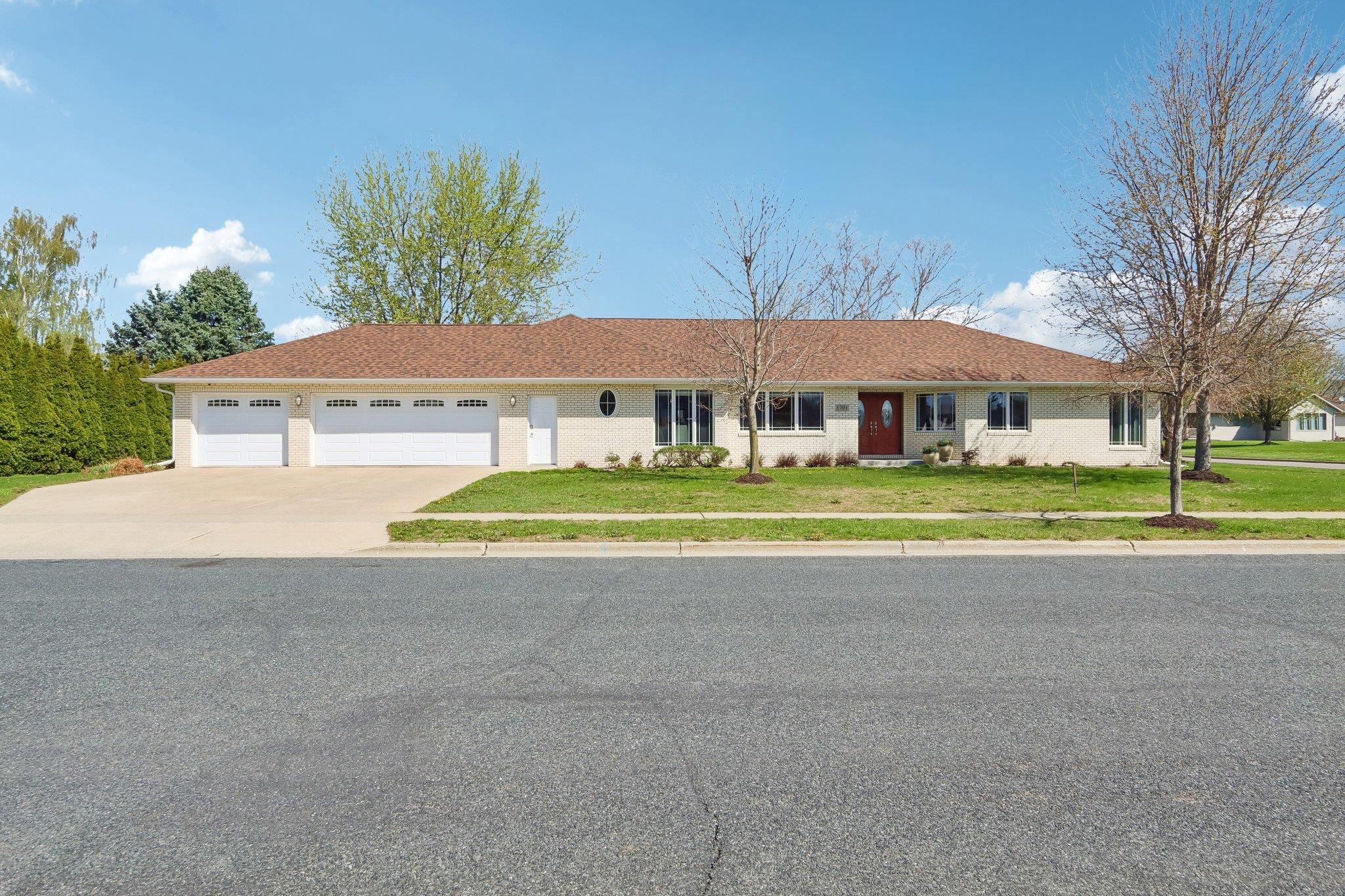 1701 Mulberry Street