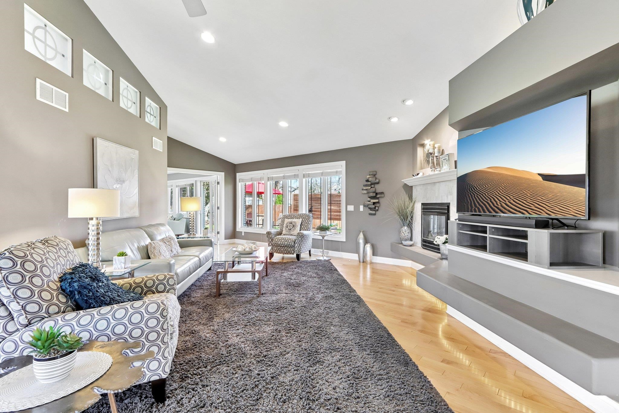 1701 Mulberry Street