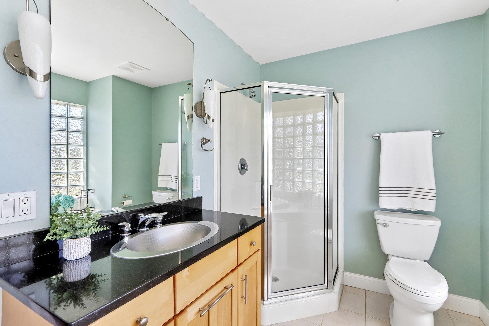 1701 Mulberry Street