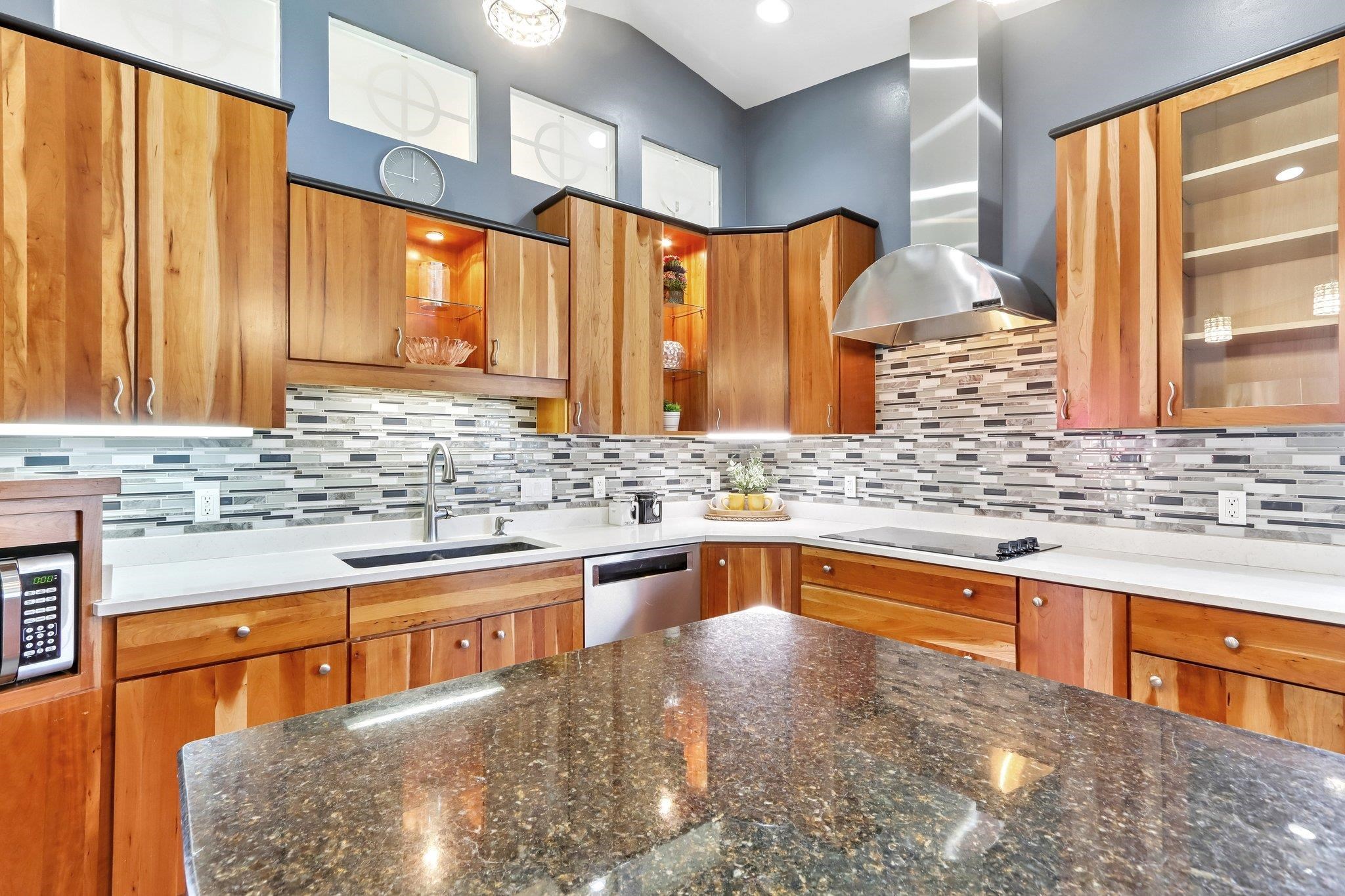 1701 Mulberry Street