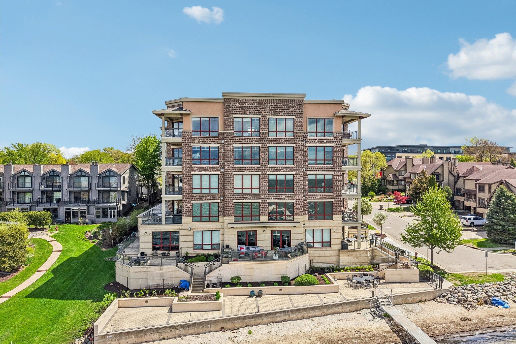 101 Ferchland Place 306