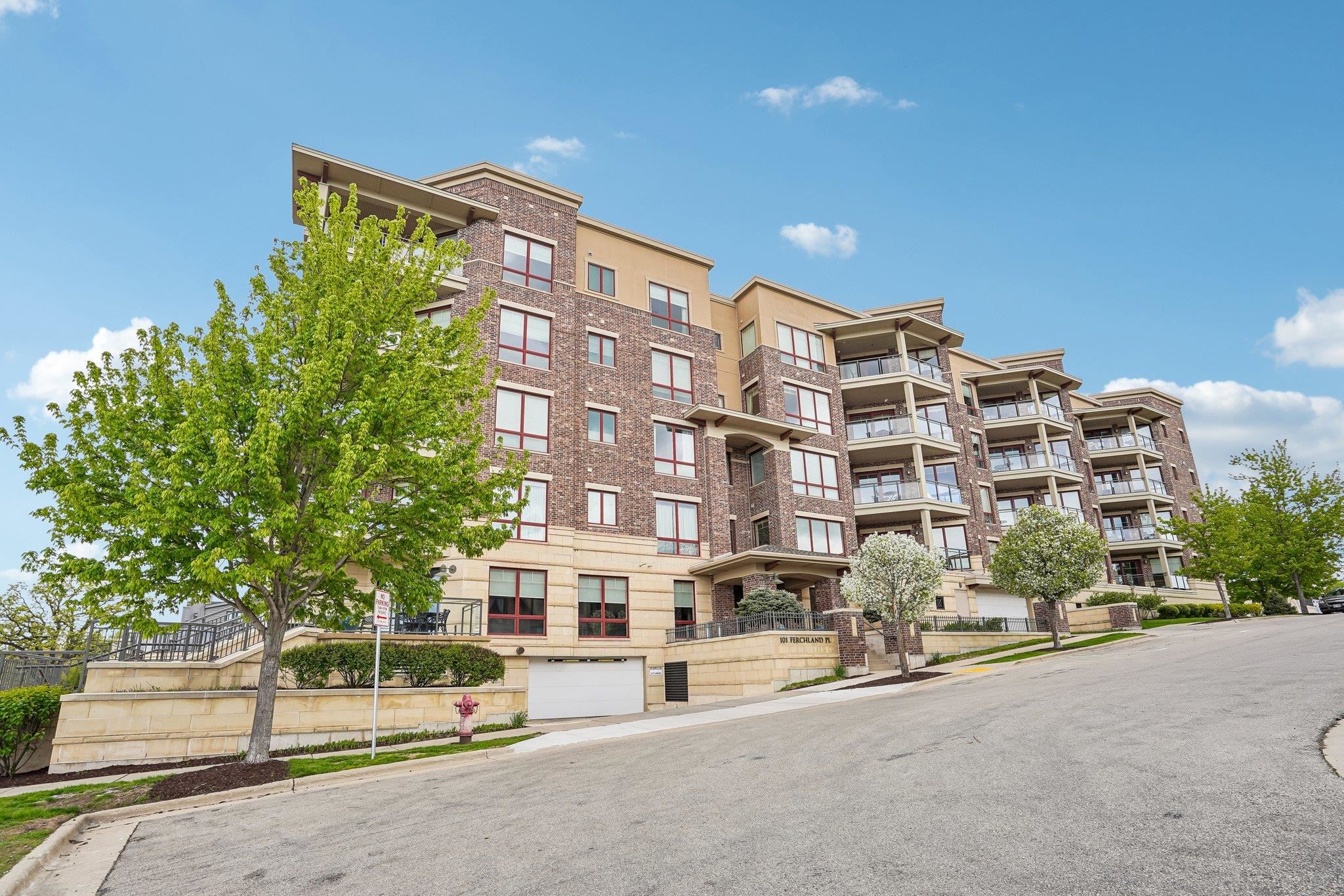 101 Ferchland Place 306