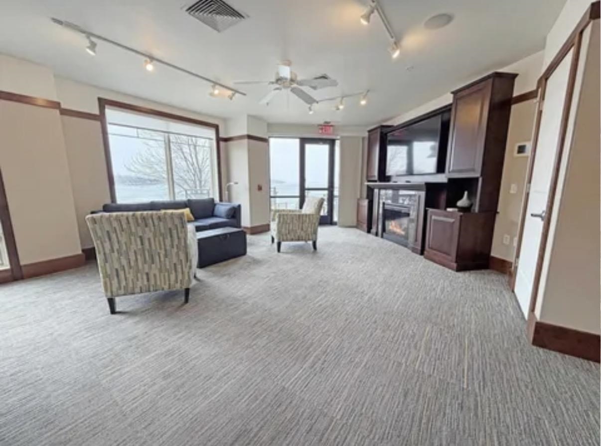 101 Ferchland Place 306
