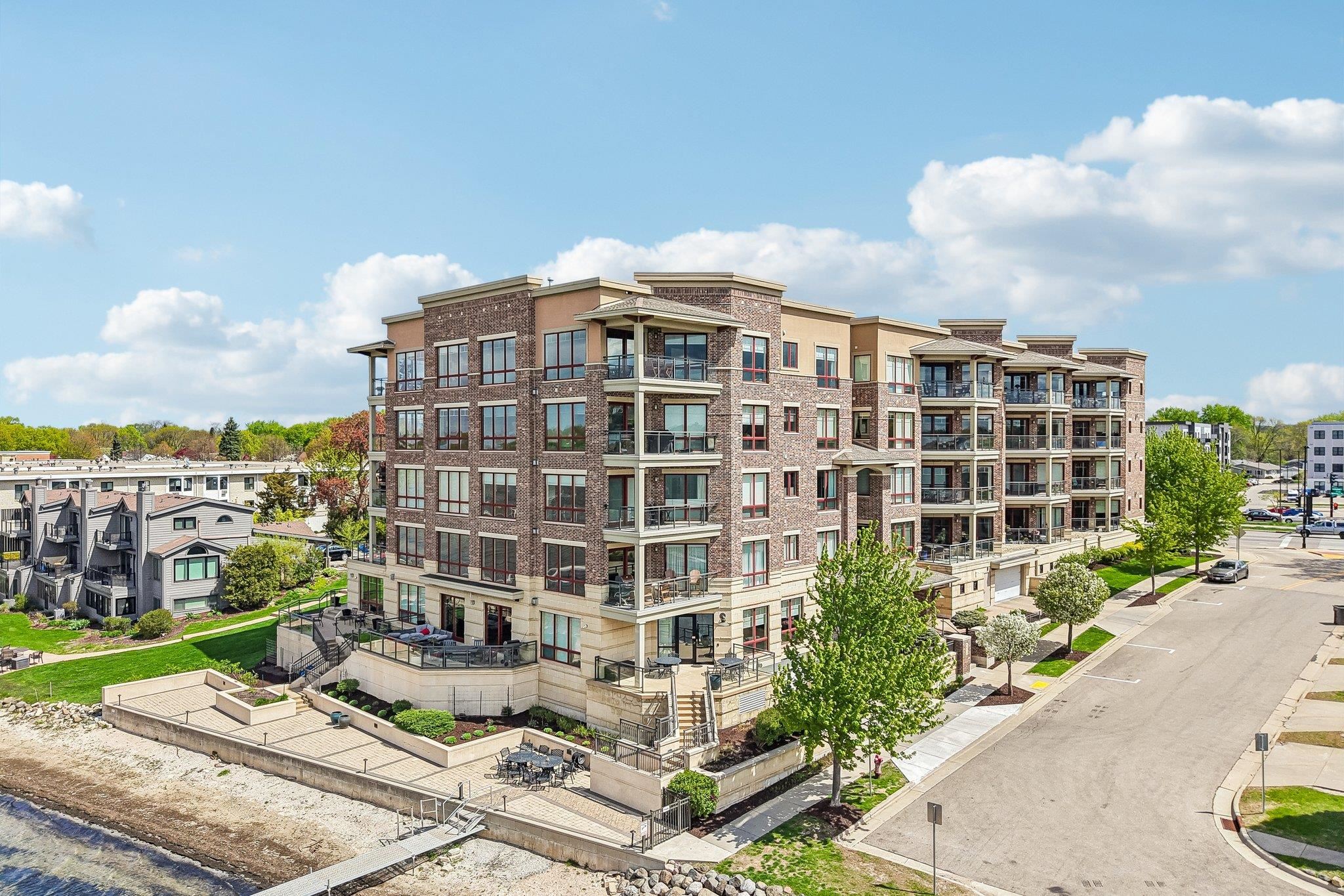 101 Ferchland Place 306