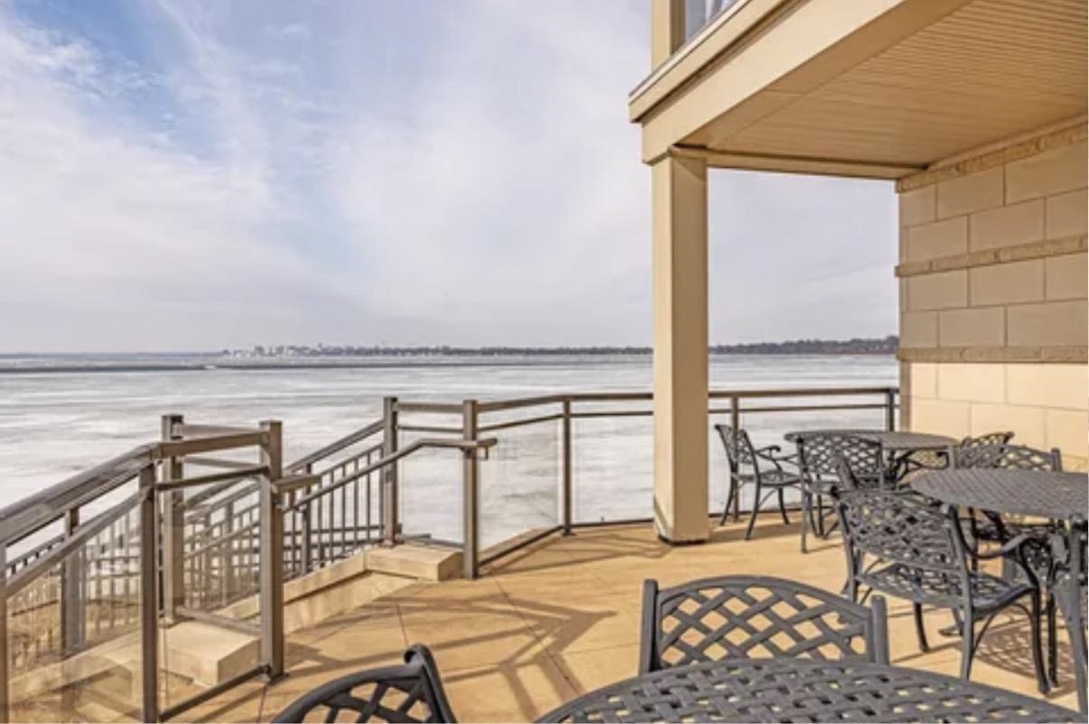 101 Ferchland Place 306