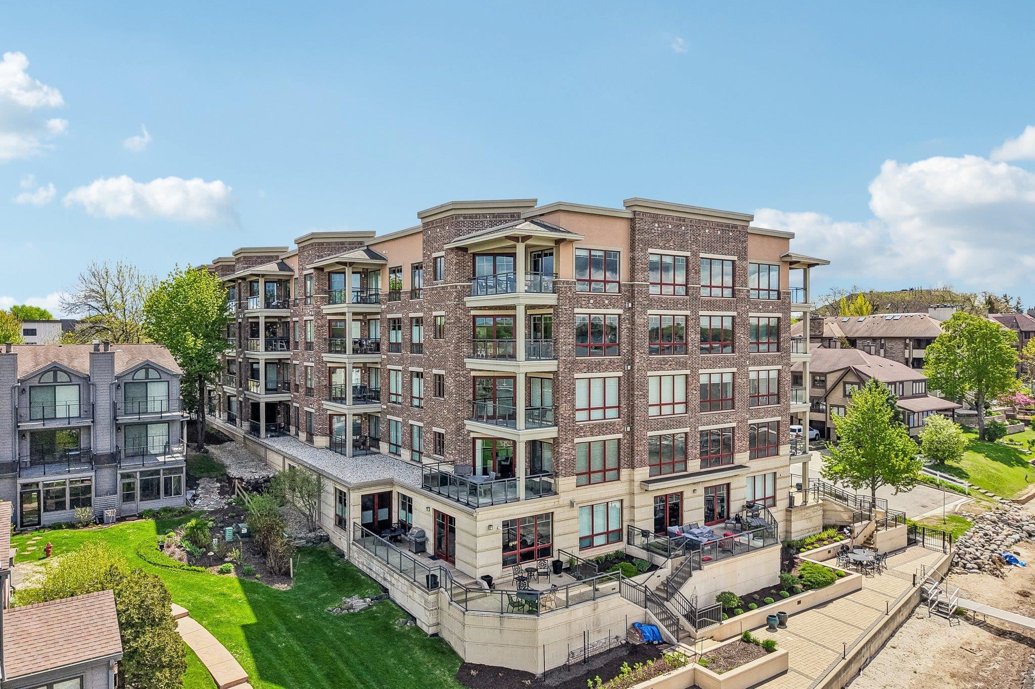 101 Ferchland Place 306