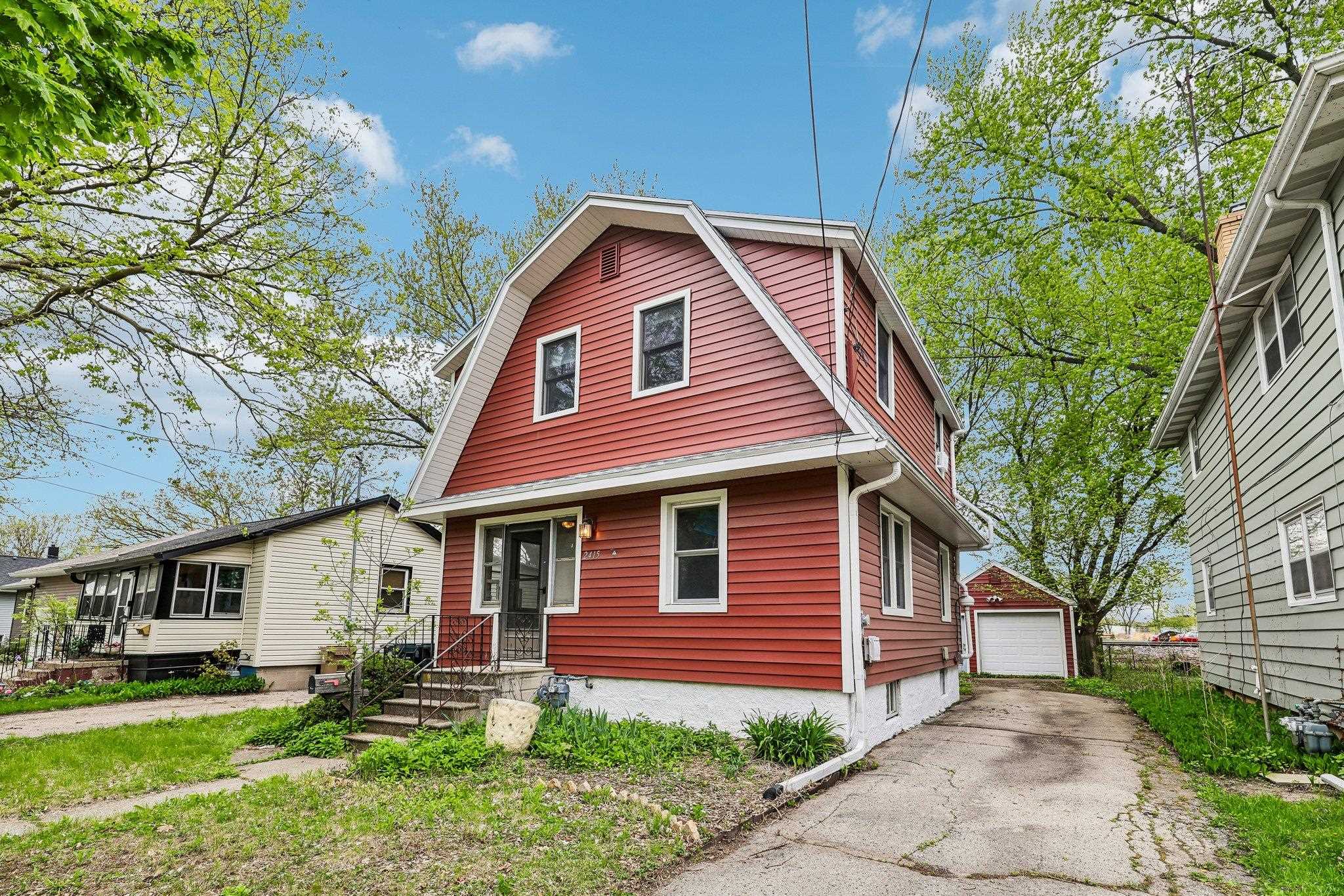 2415 Superior Street