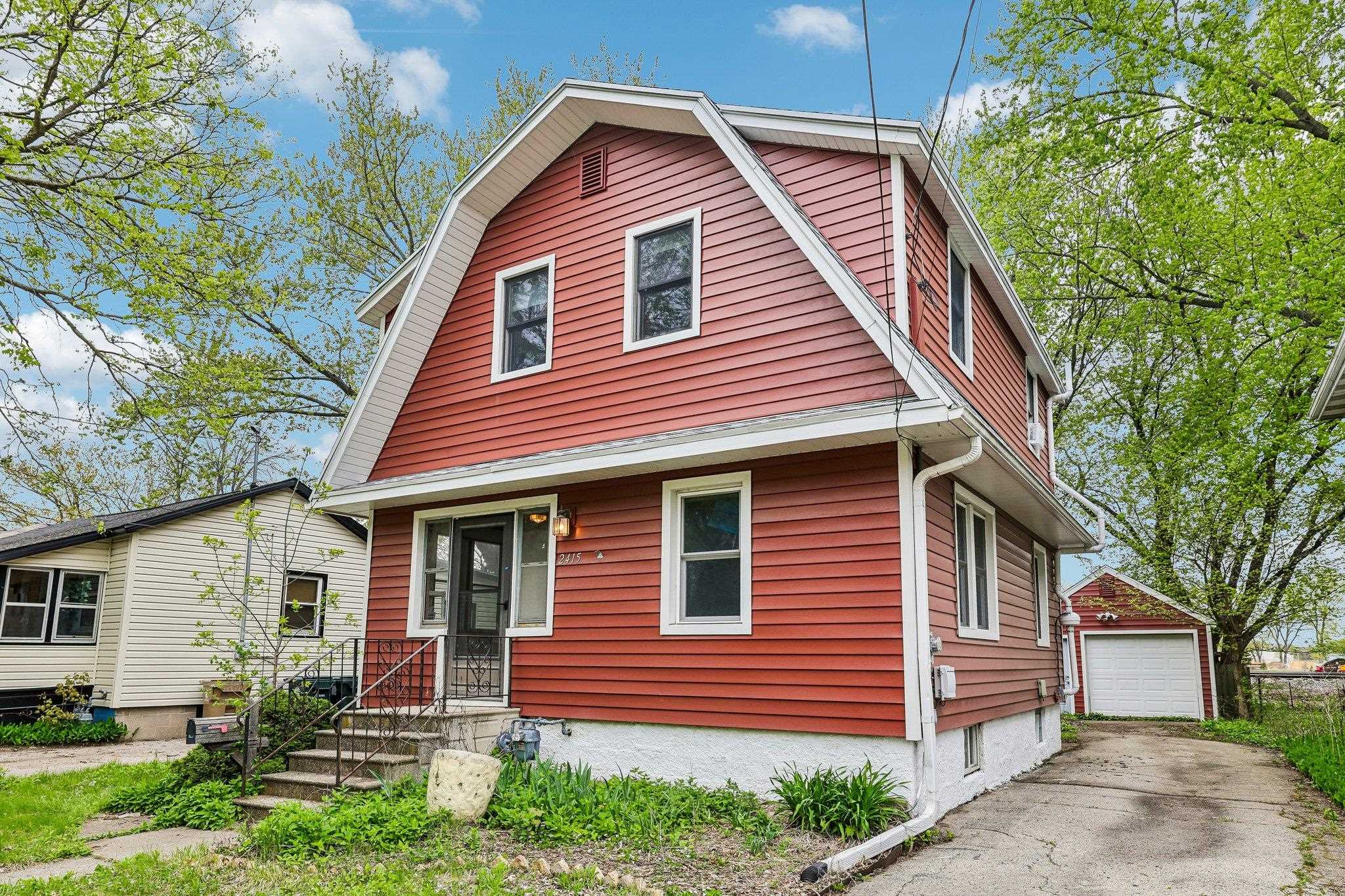 2415 Superior Street