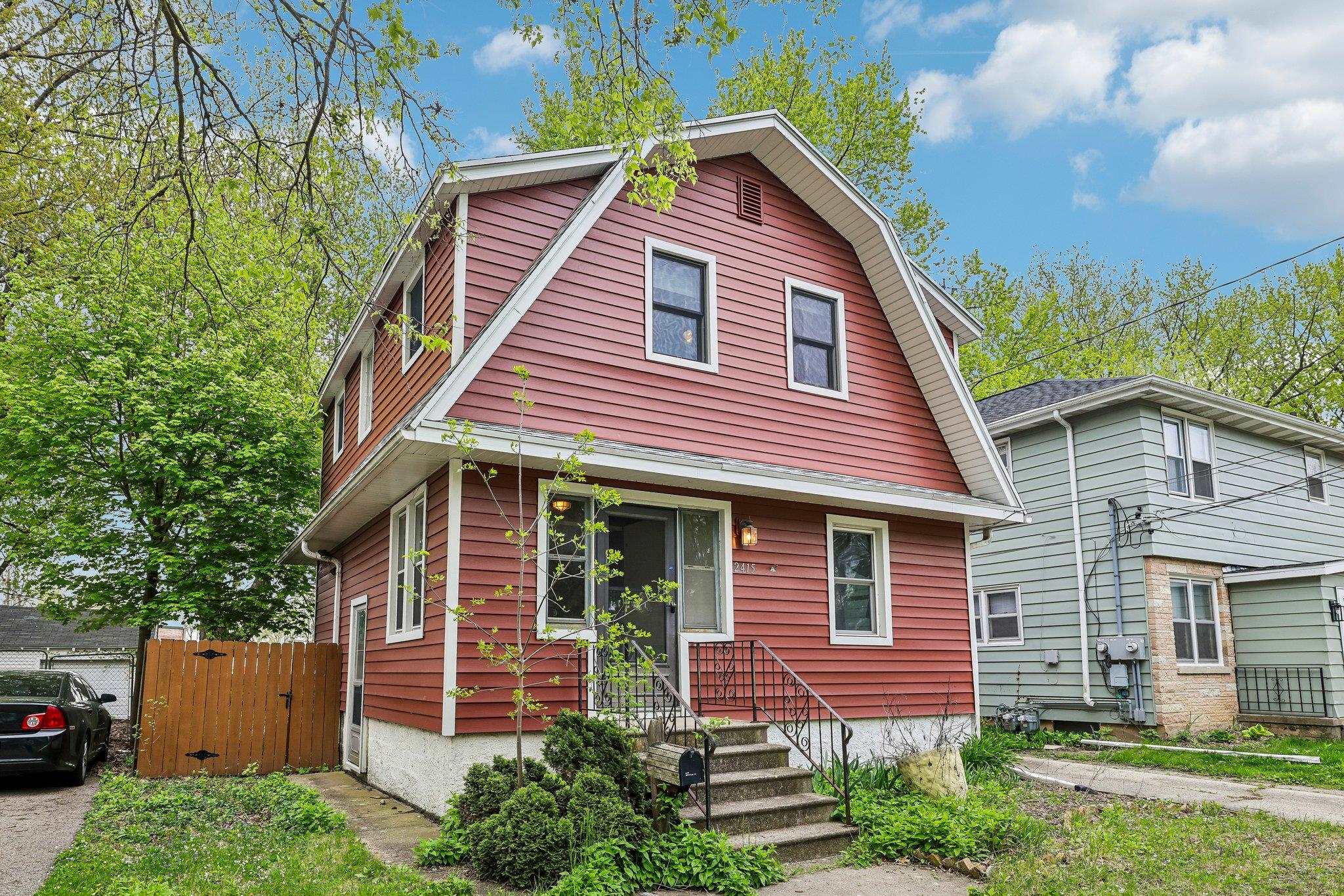 2415 Superior Street