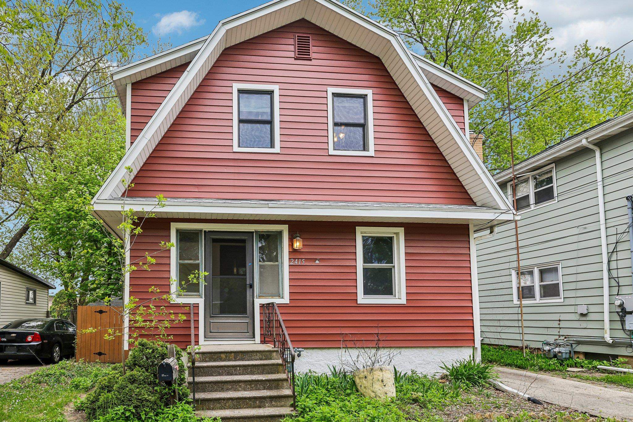2415 Superior Street