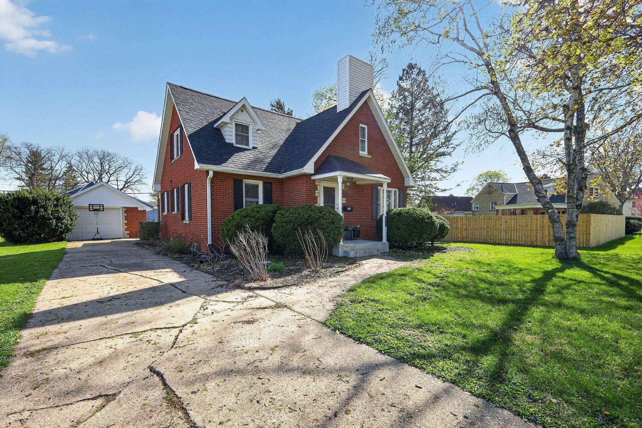 1114 Sherman Avenue