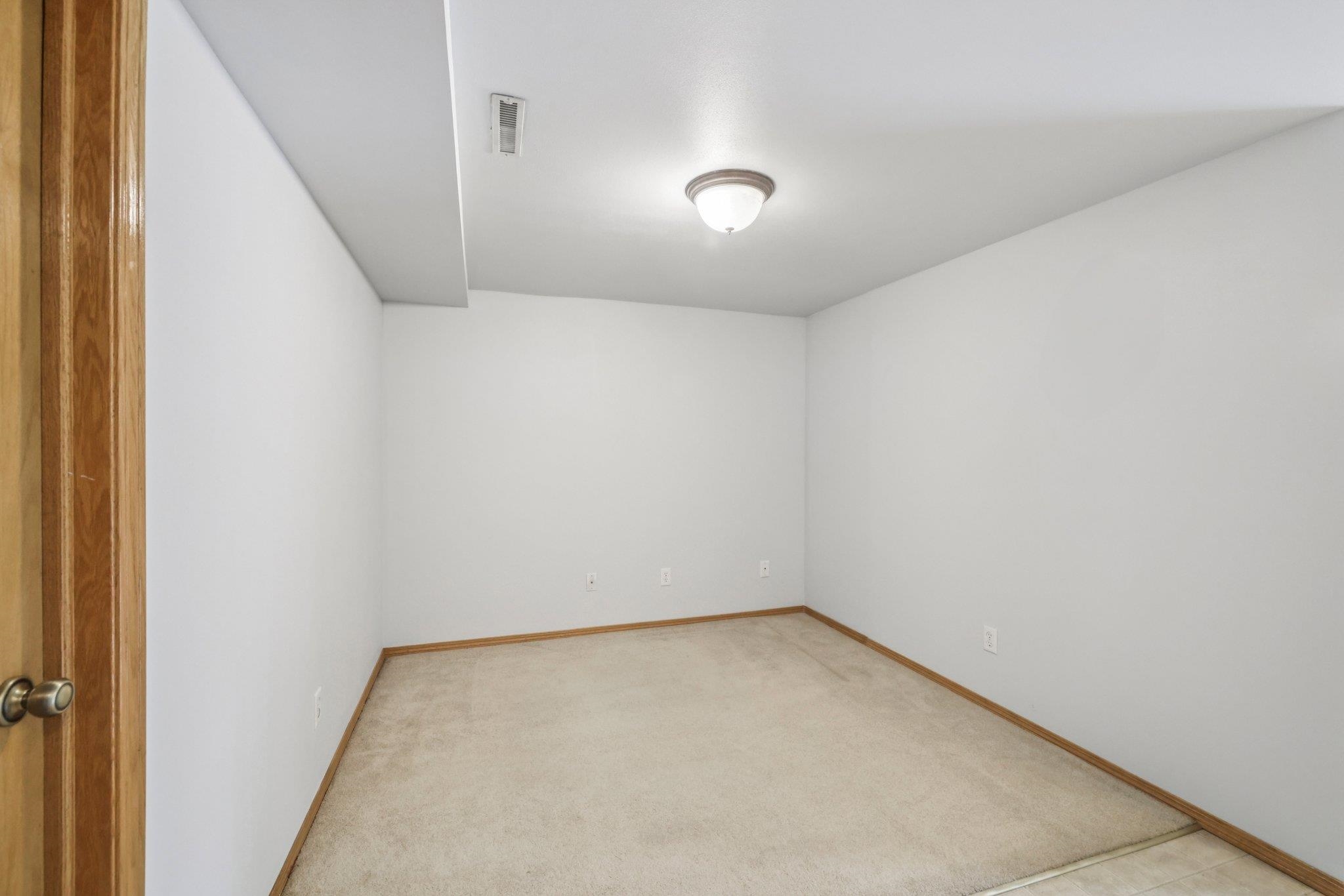 1218 Jasmine Drive