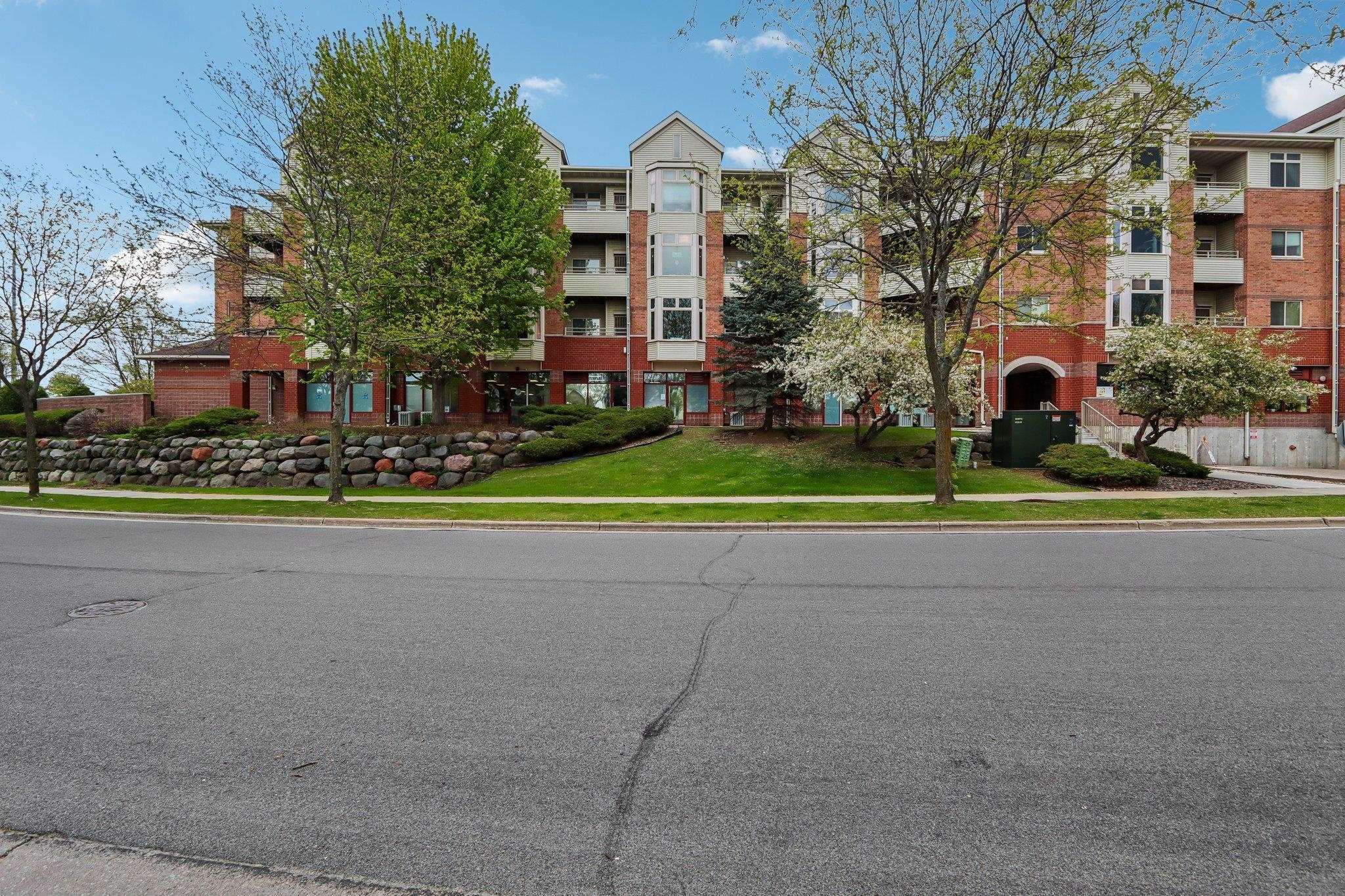 301 Harbour Town Drive 432