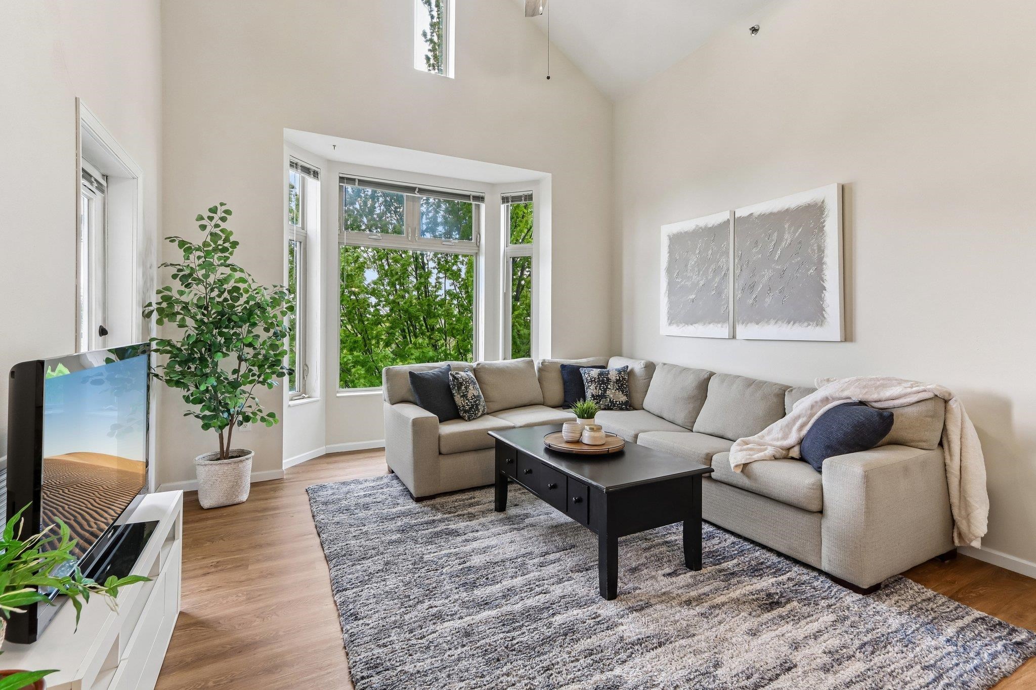 301 Harbour Town Drive 432