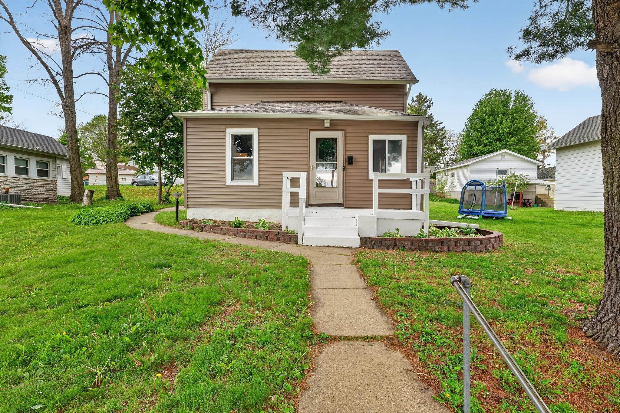 423 Mulberry Street