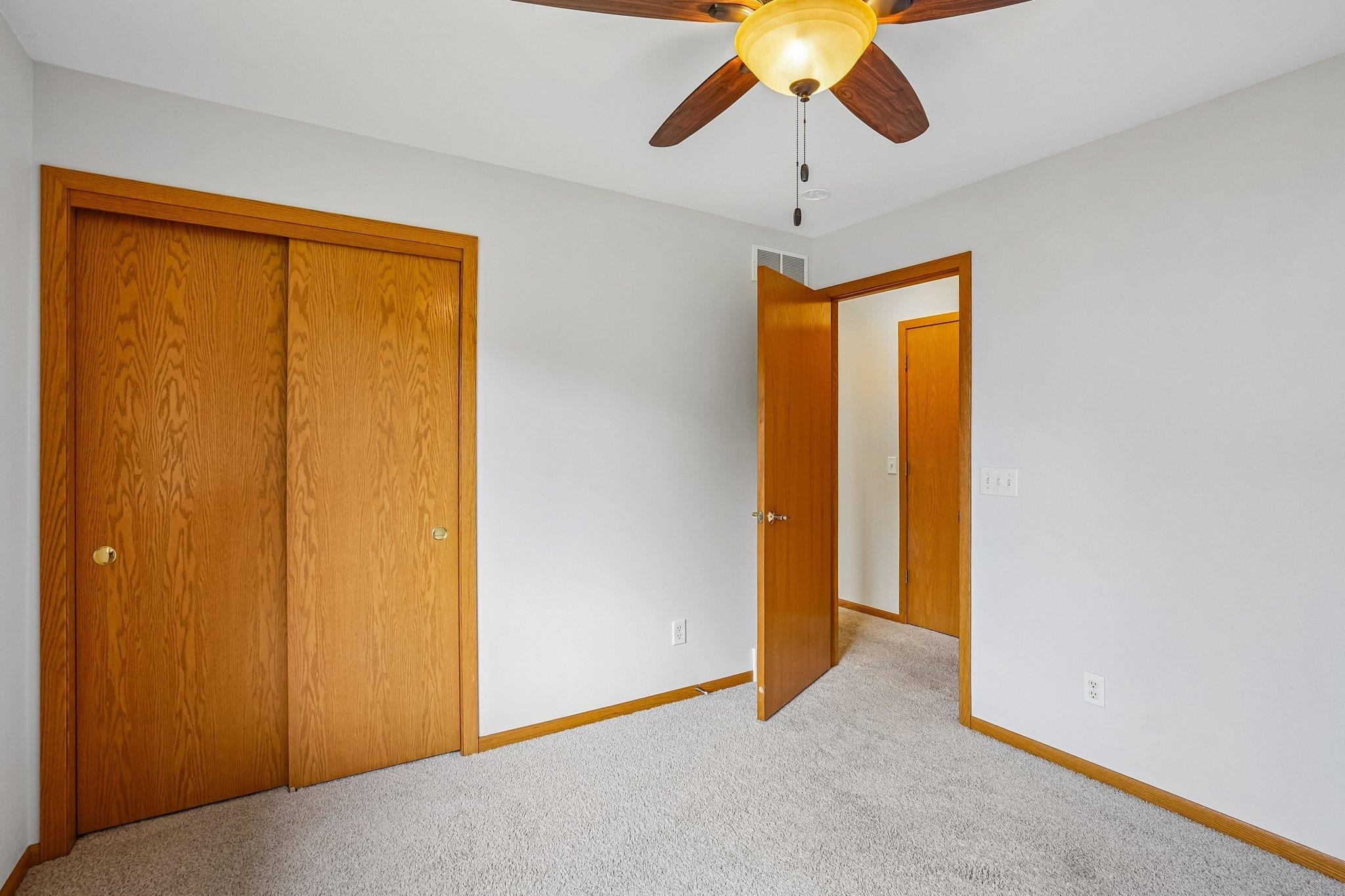 7526 Crawling Stone Road