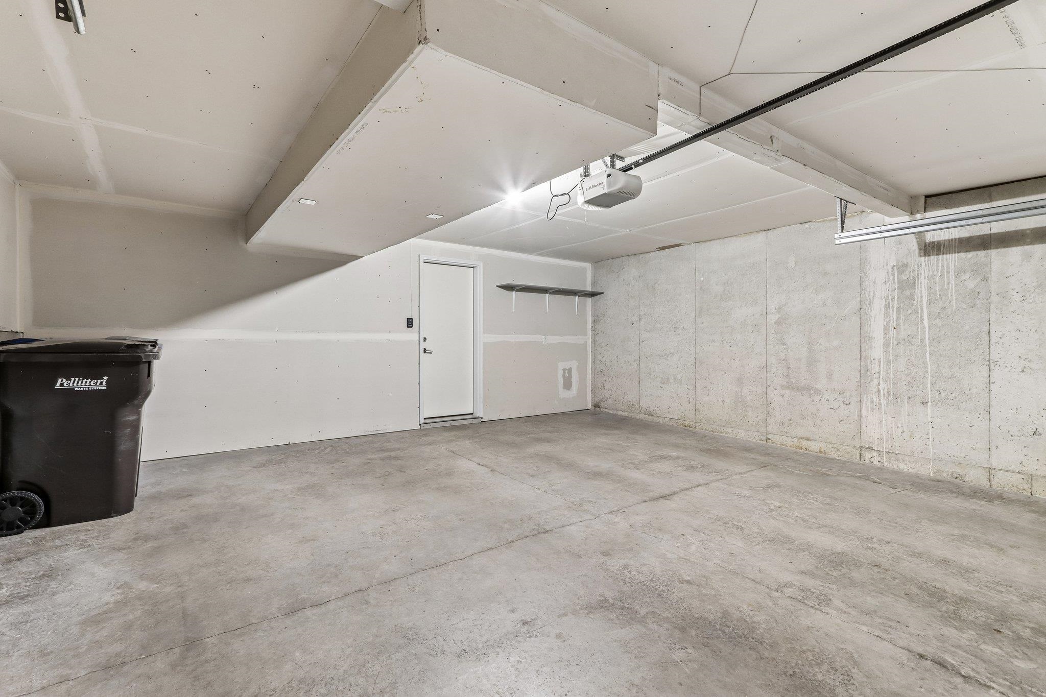 5834 Lien Road