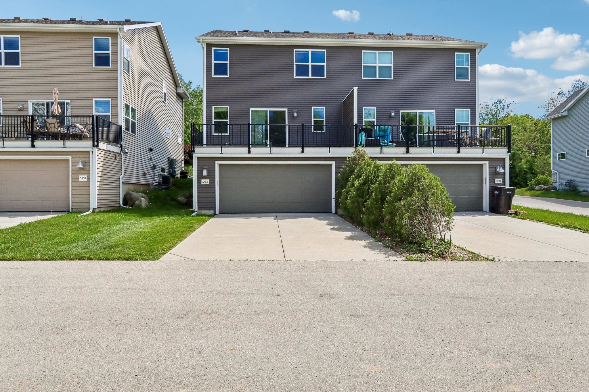 5834 Lien Road