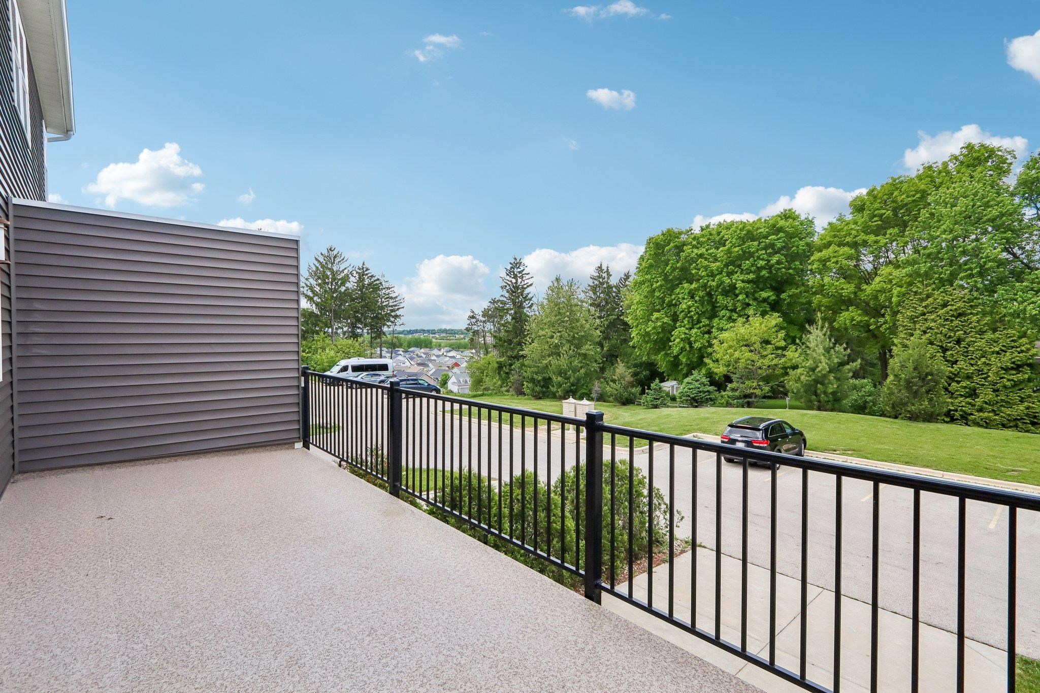 5834 Lien Road