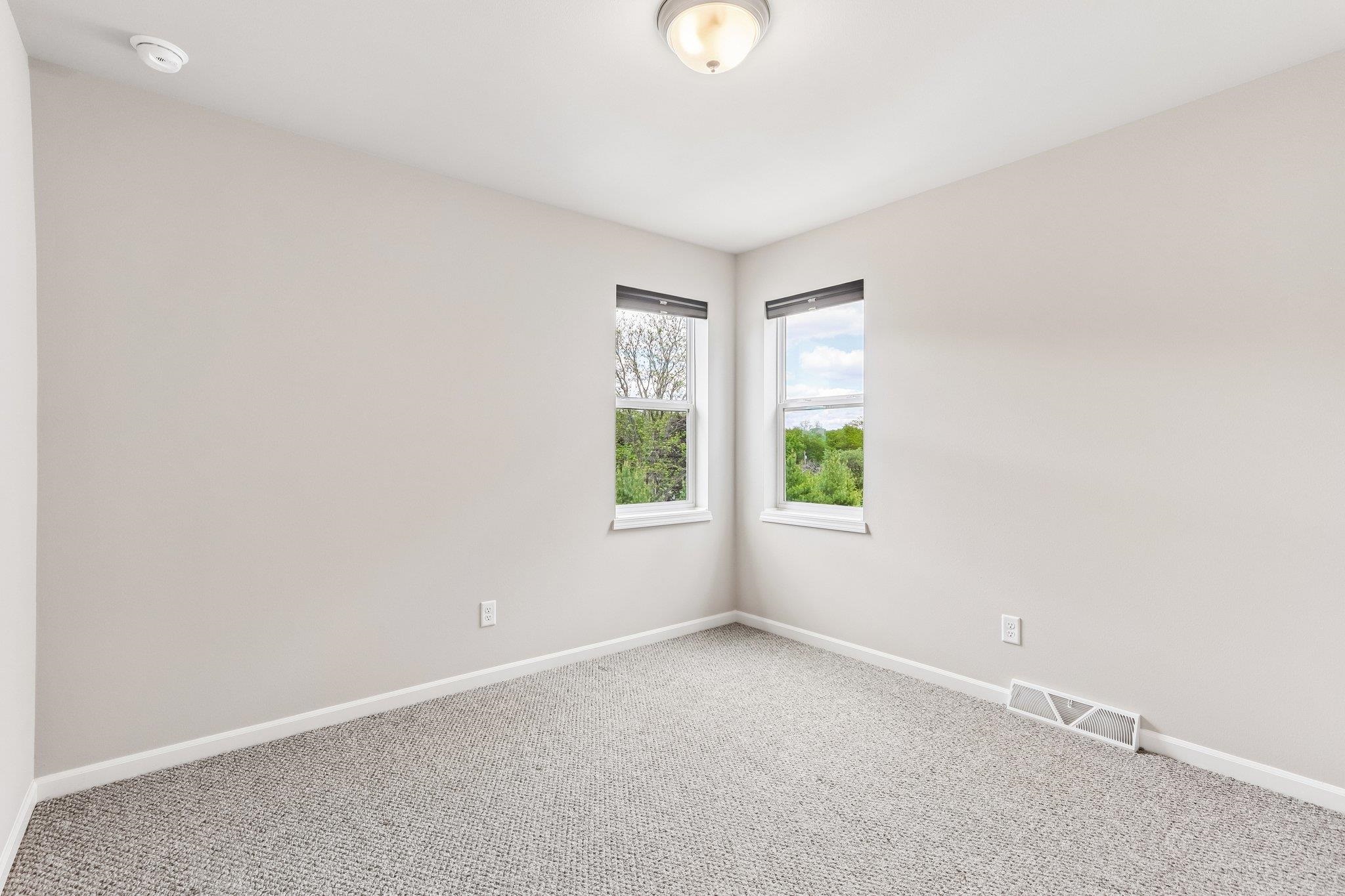 5834 Lien Road