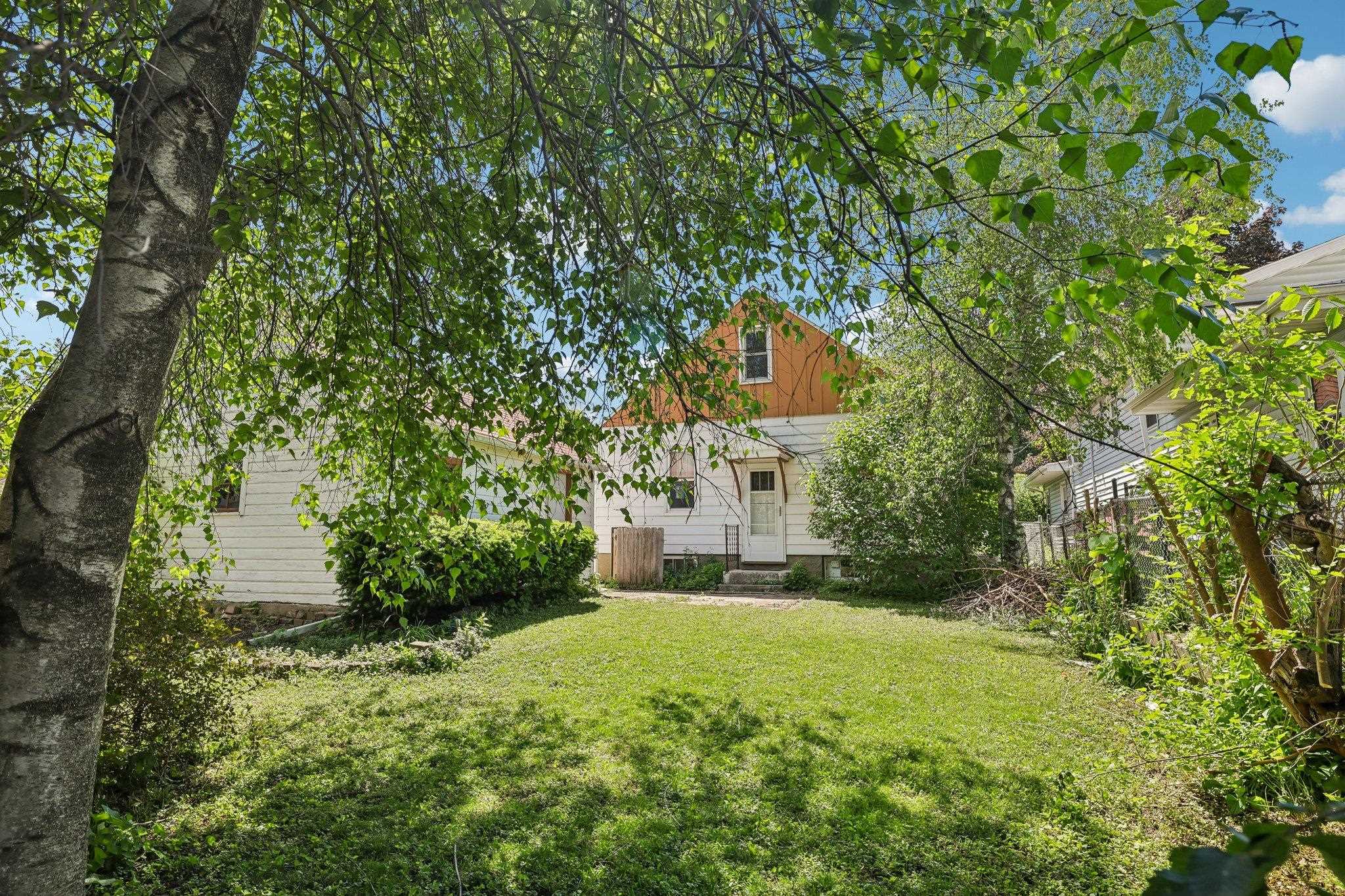 1329 N Sherman Avenue