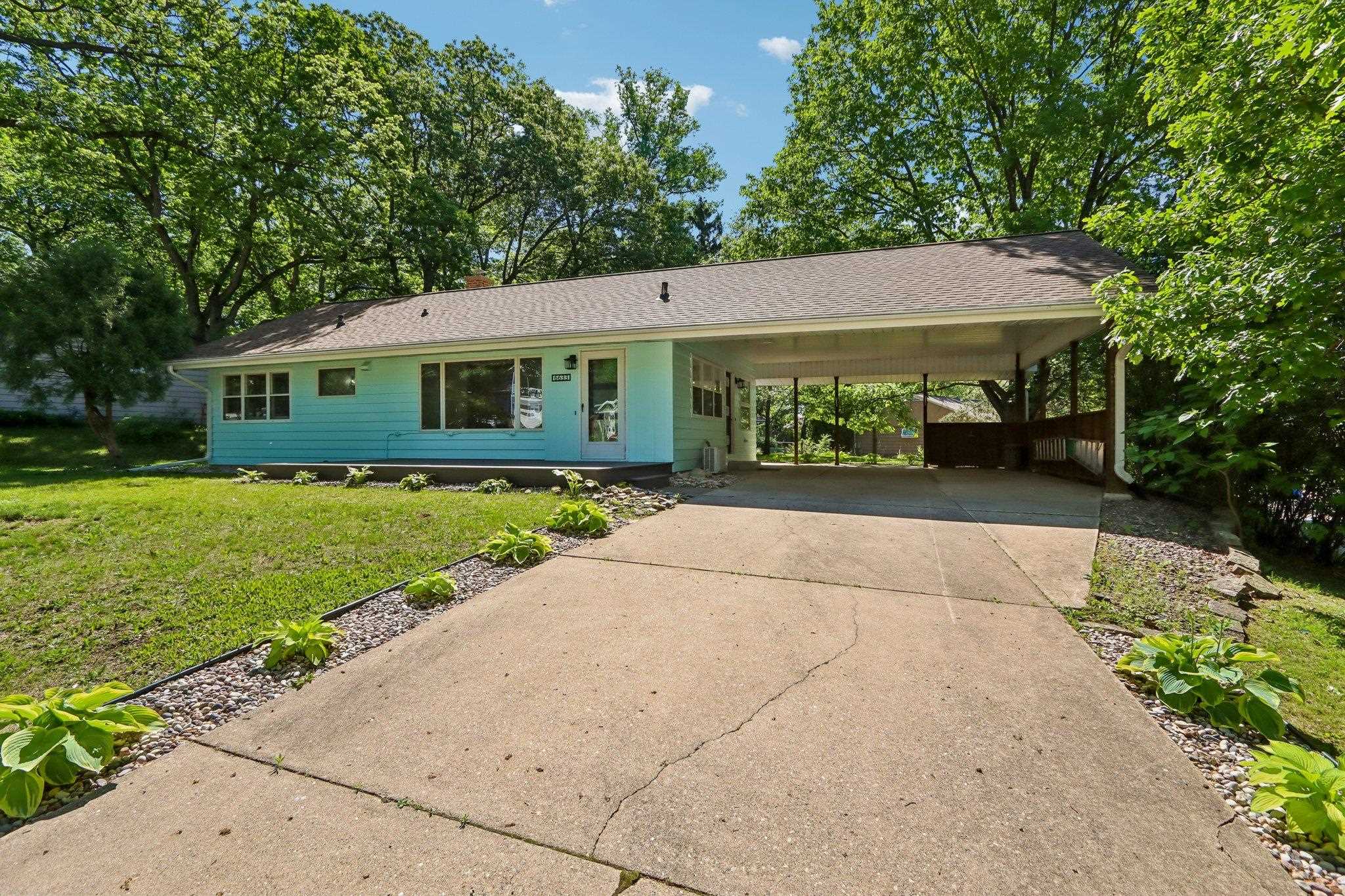 6633 E Wood Circle