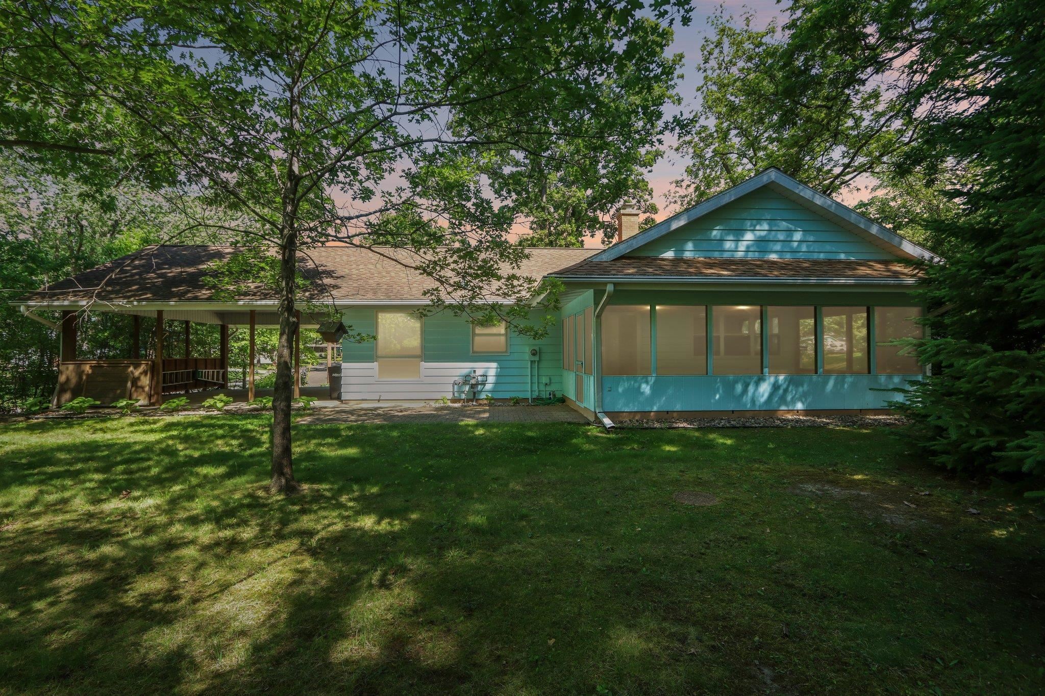 6633 E Wood Circle