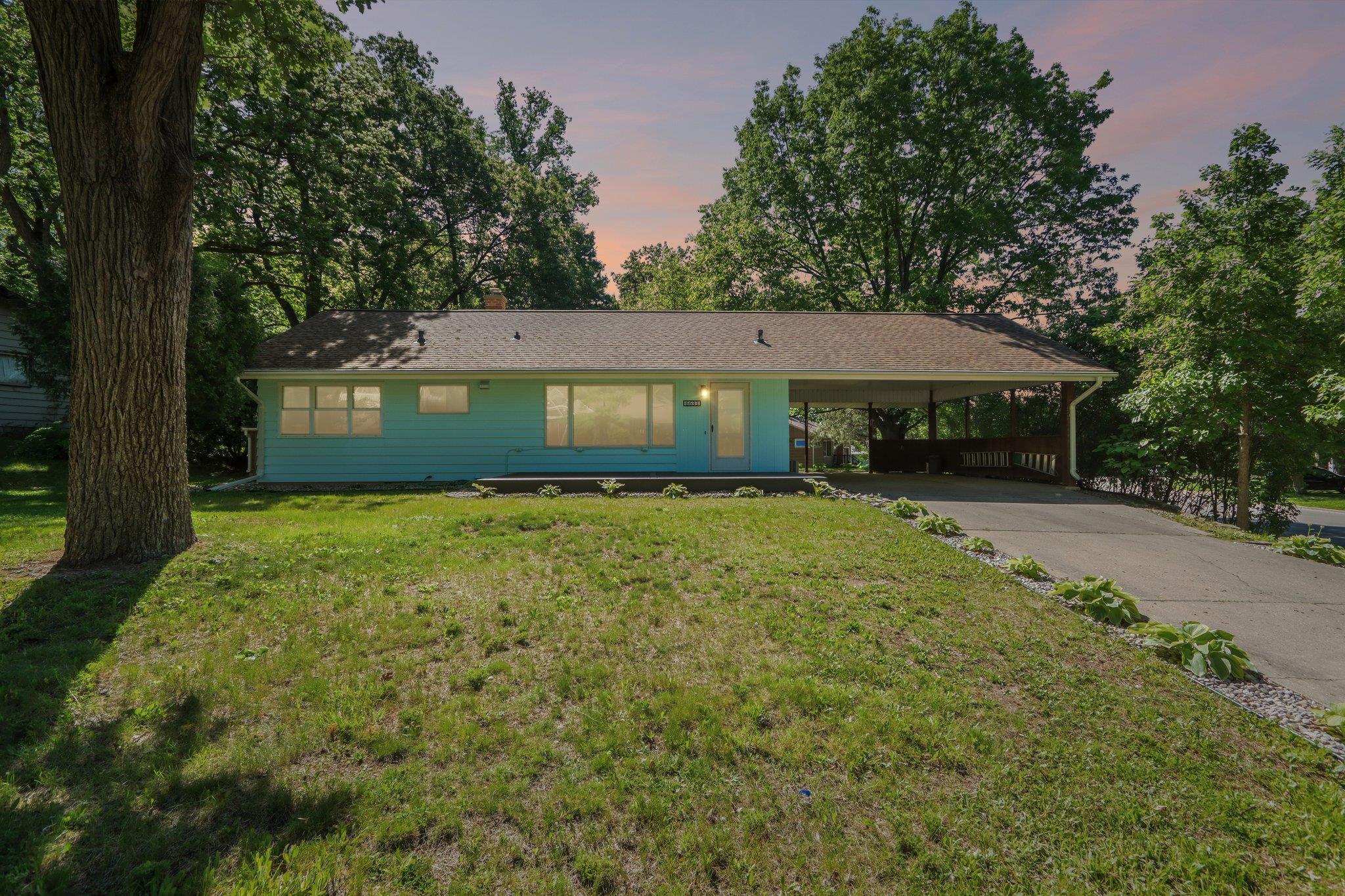 6633 E Wood Circle
