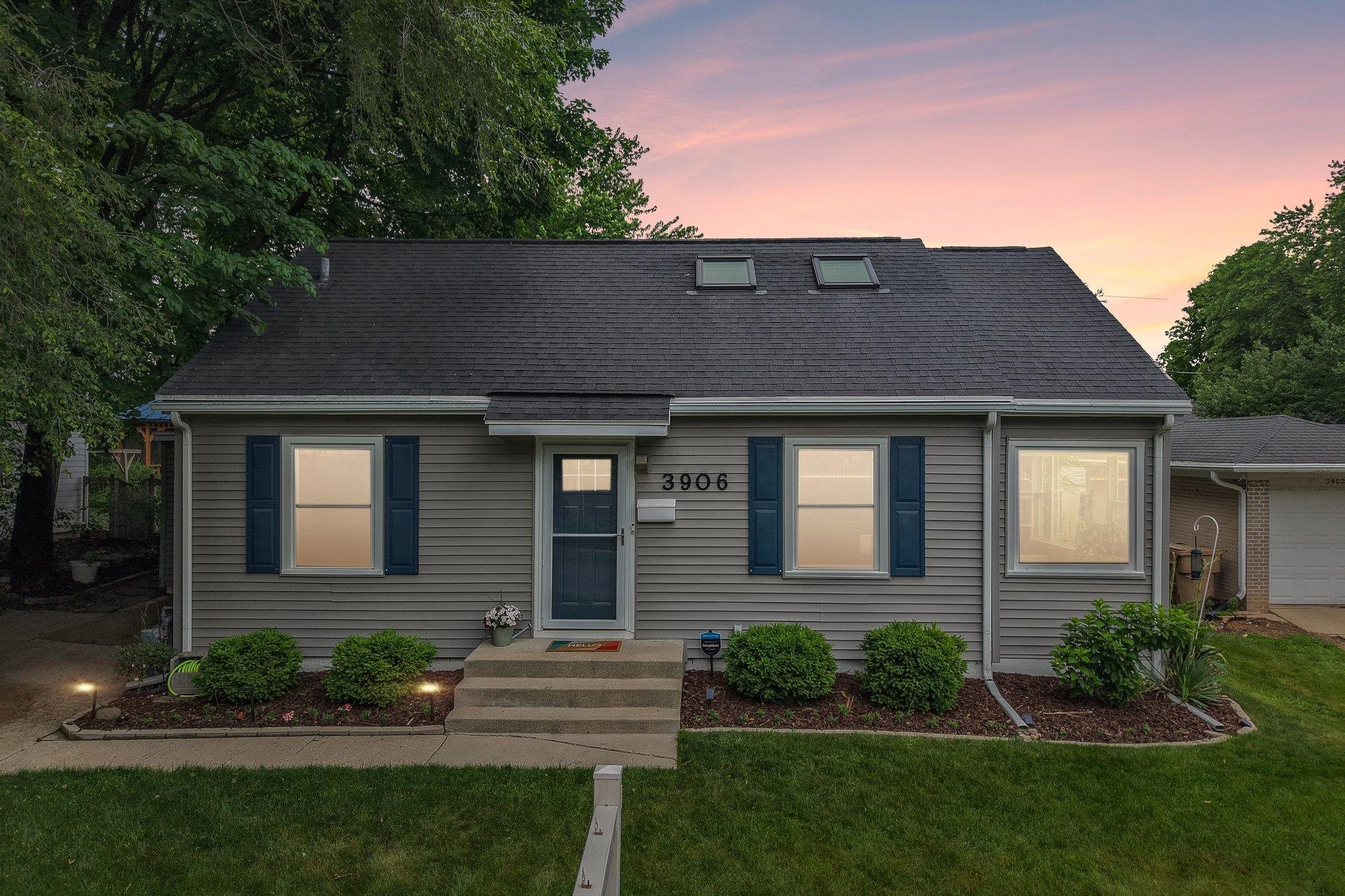 3906 Euclid Avenue
