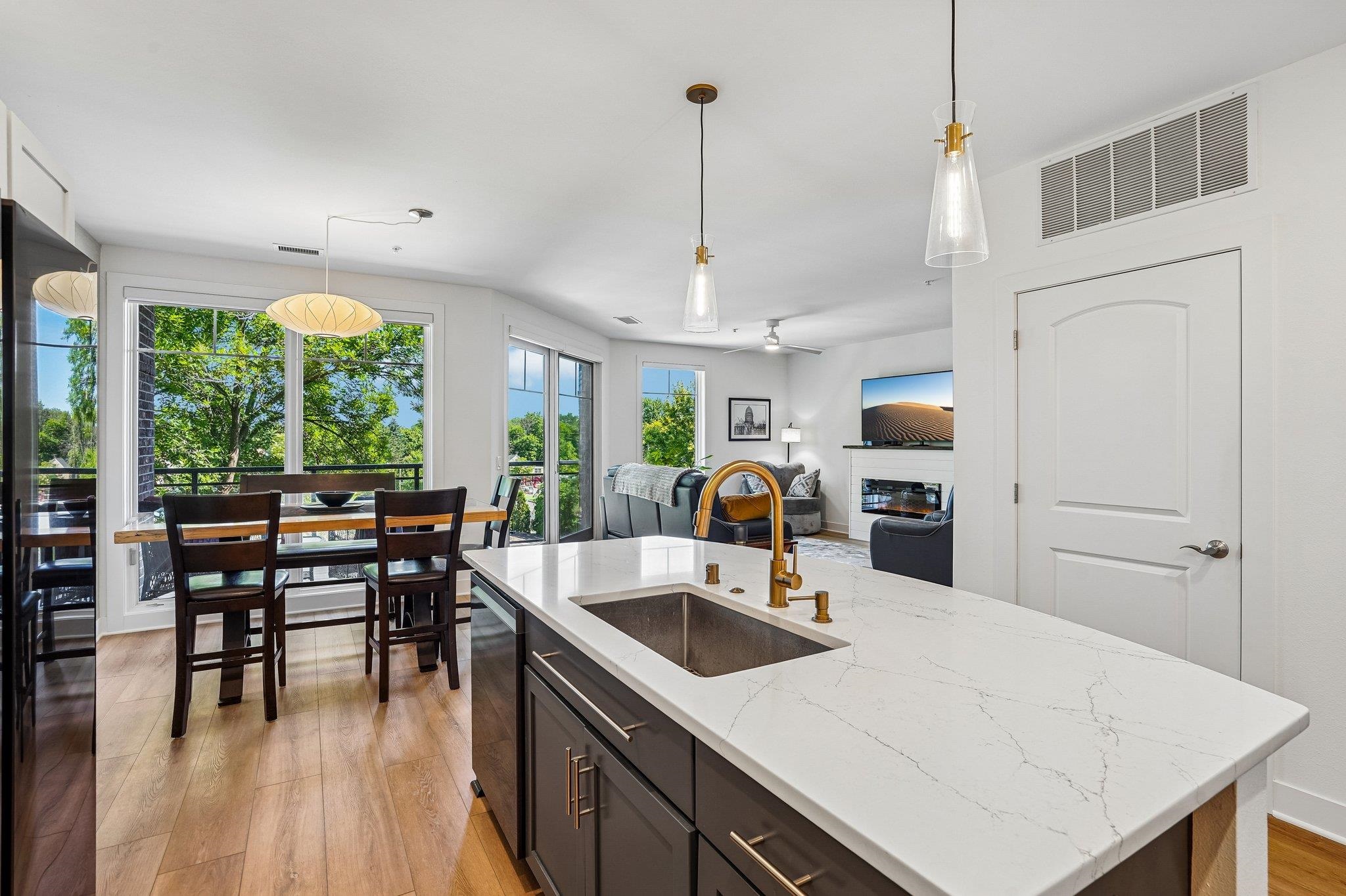 101 Ferchland Place 306