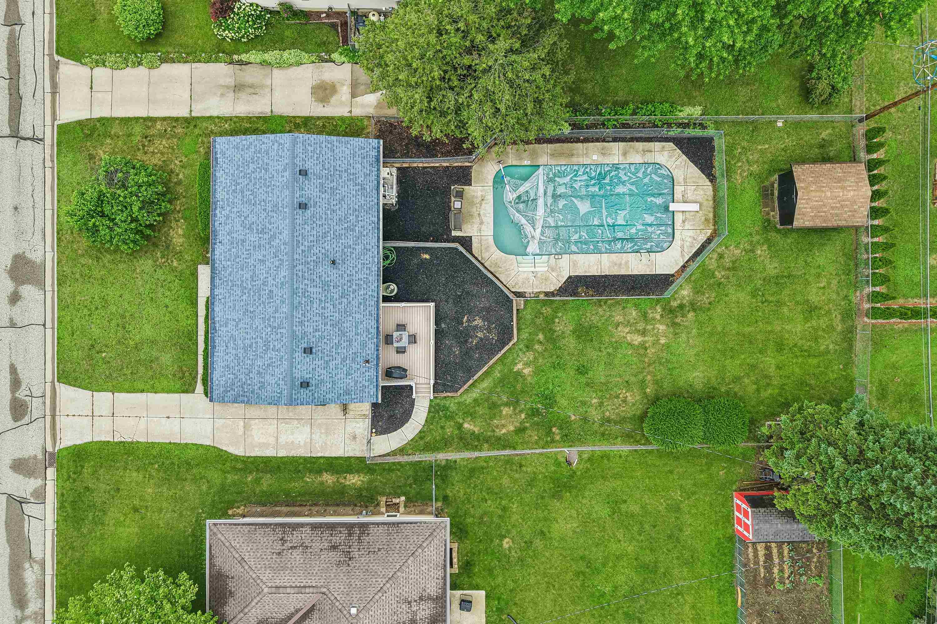 809 West Street