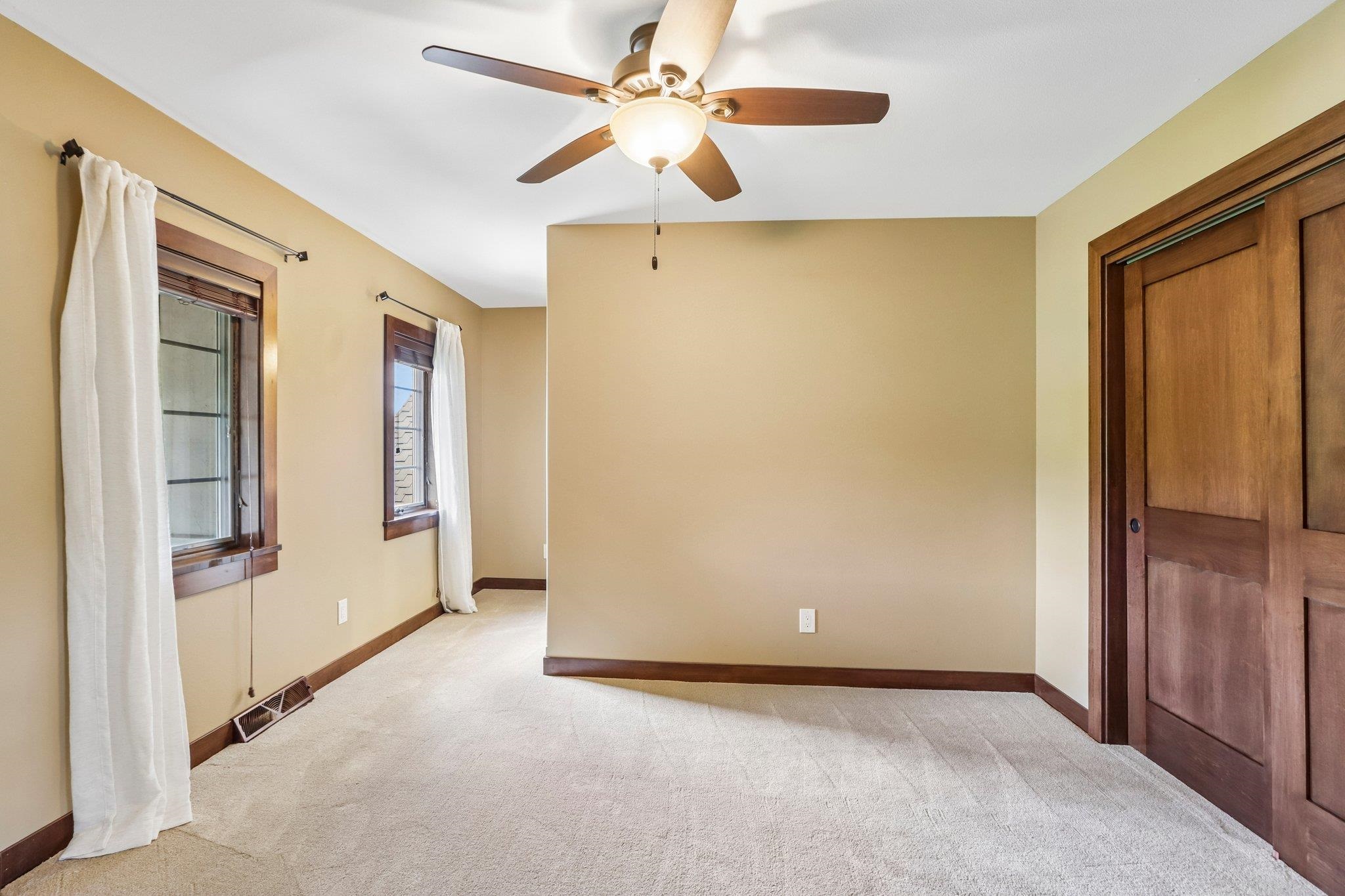 4498 Nina Lane