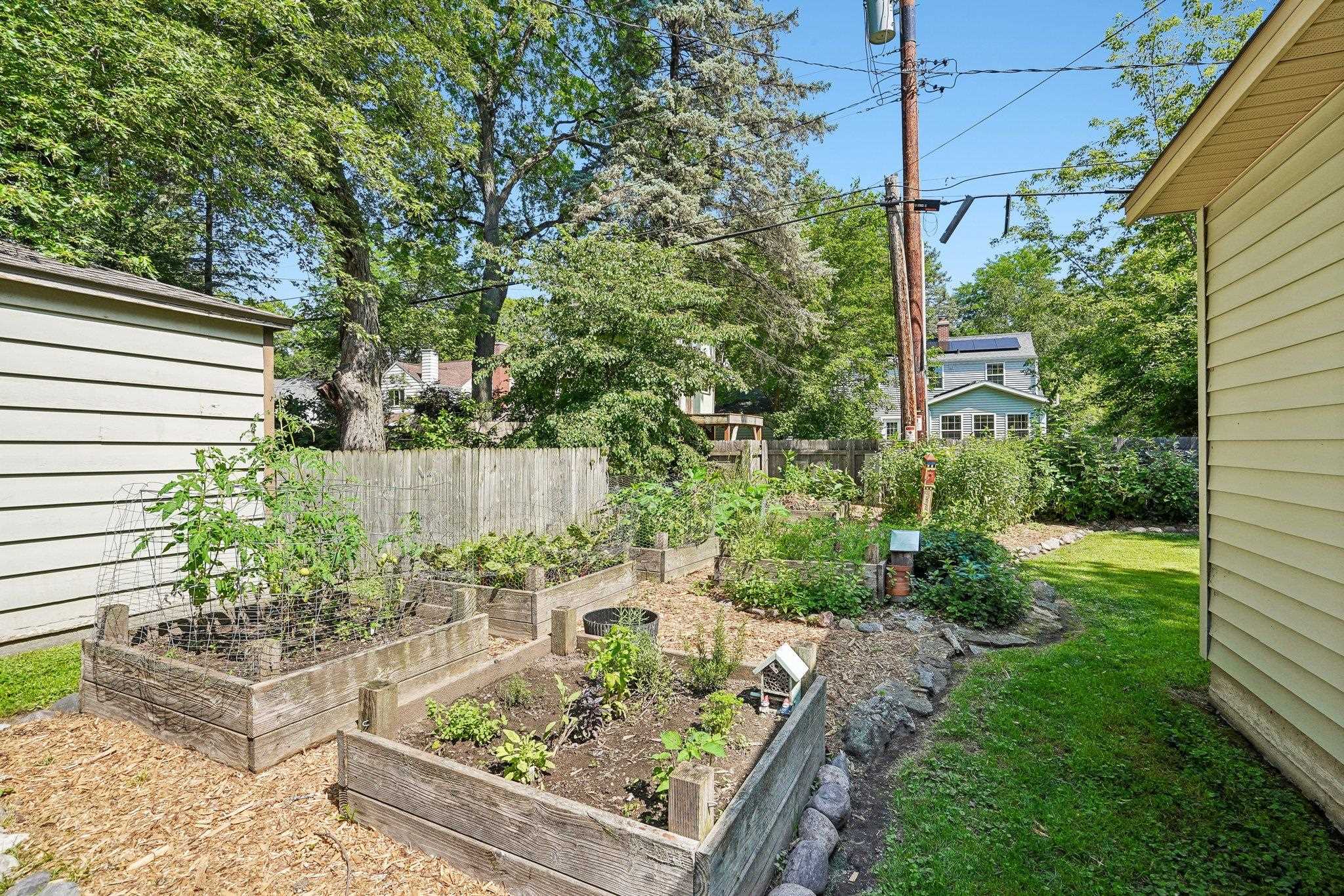 4210 Beverly Road