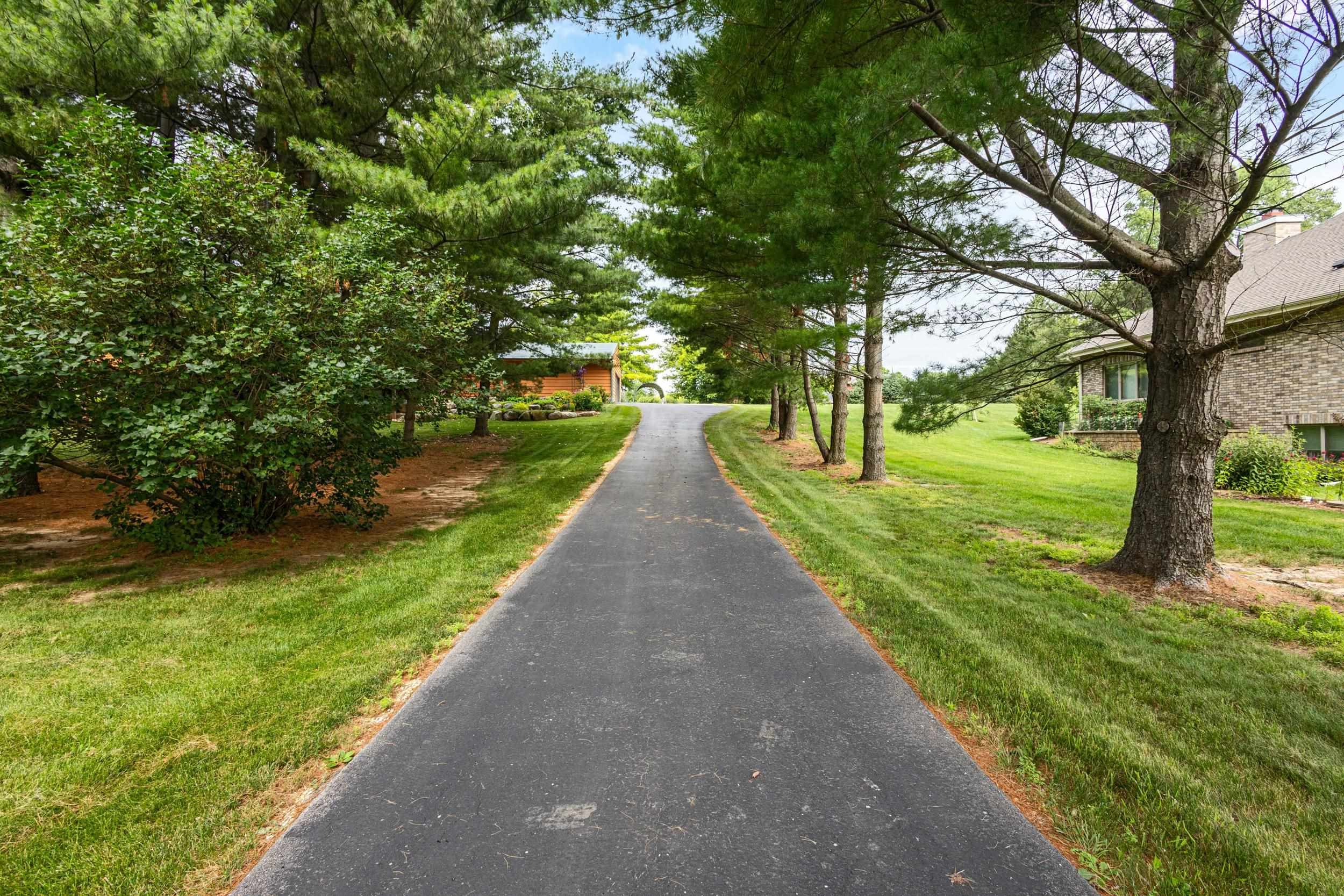 2555 Brown Deer Road