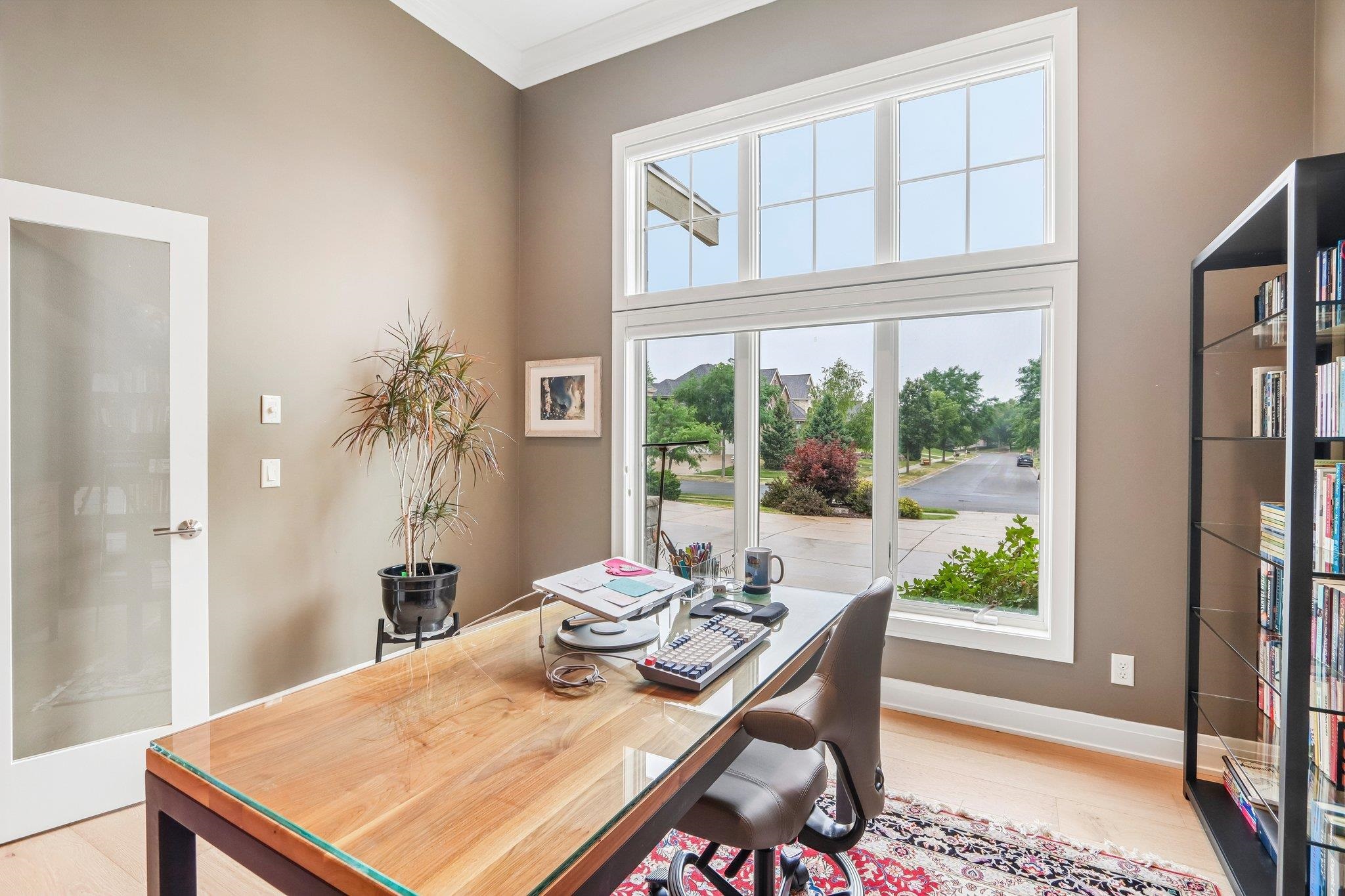9913 Shadow Ridge Trail