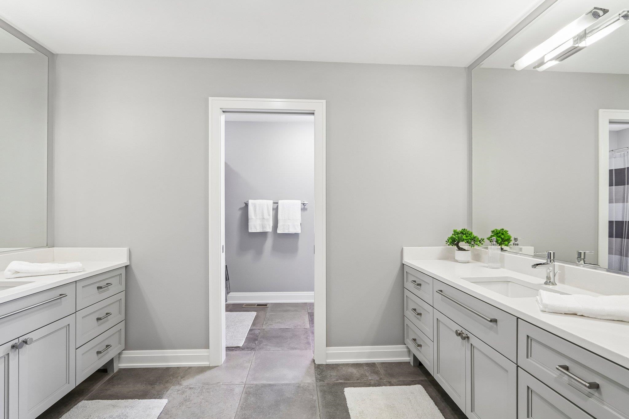 9913 Shadow Ridge Trail