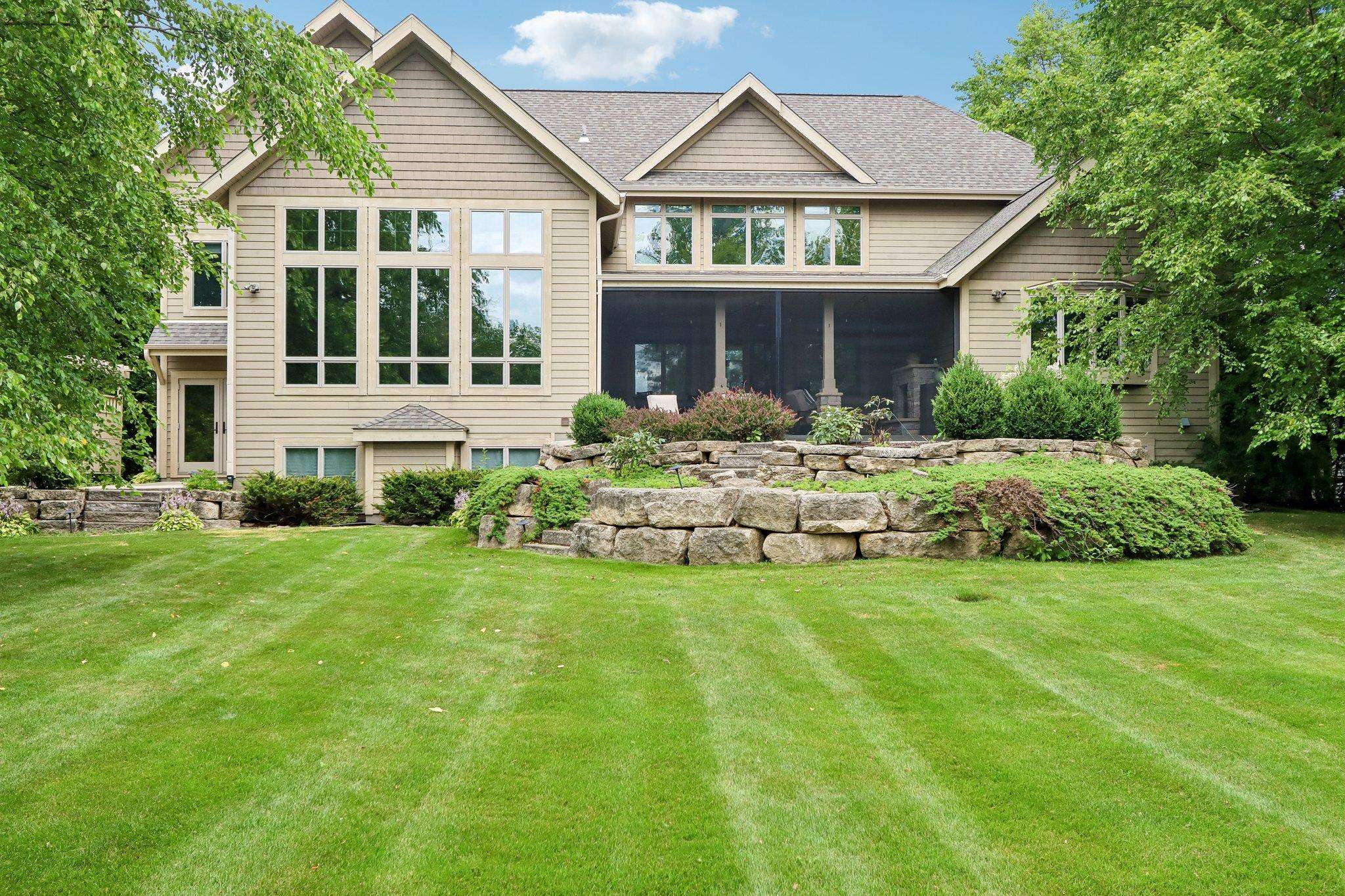 9913 Shadow Ridge Trail
