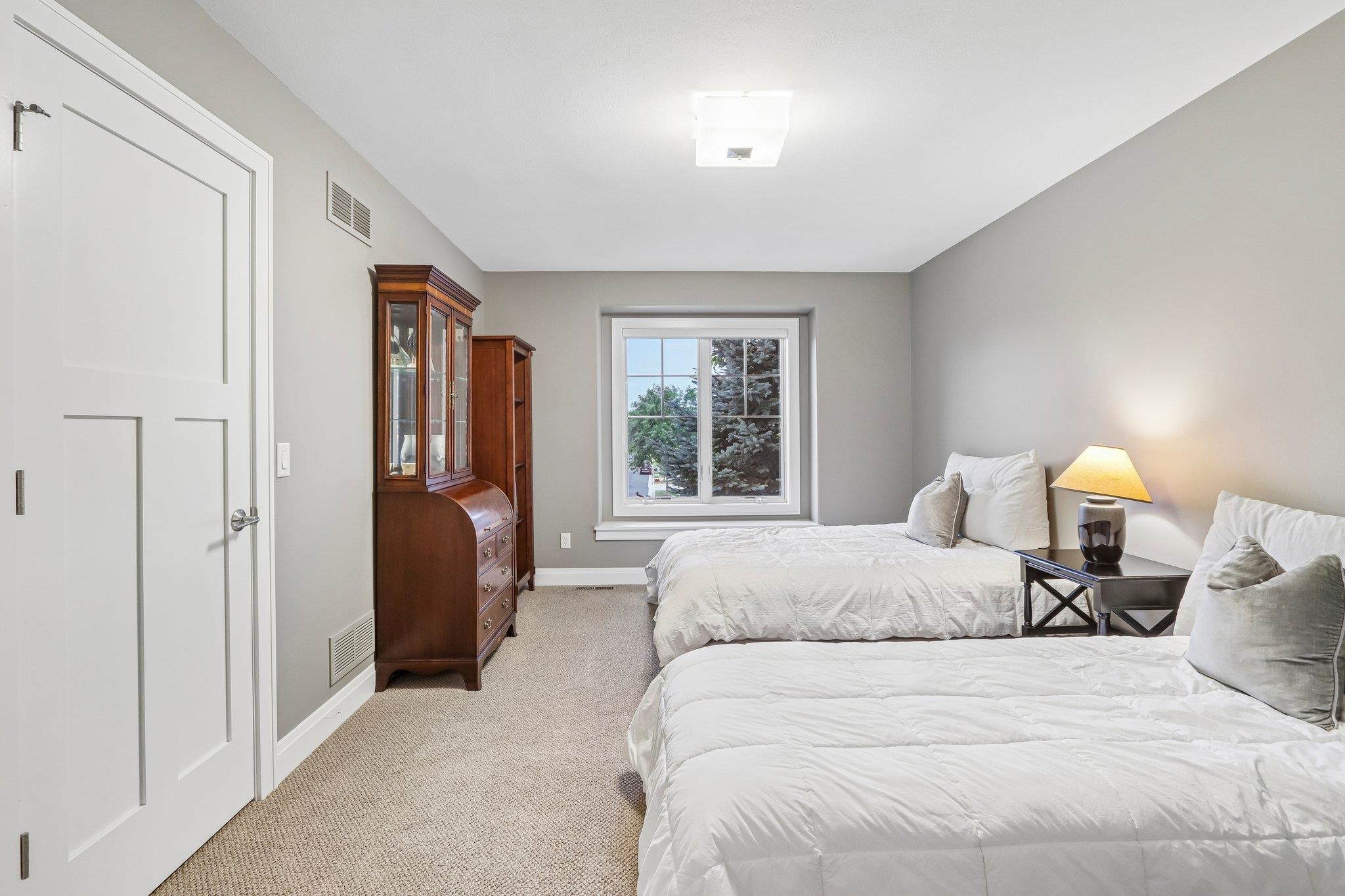 9913 Shadow Ridge Trail