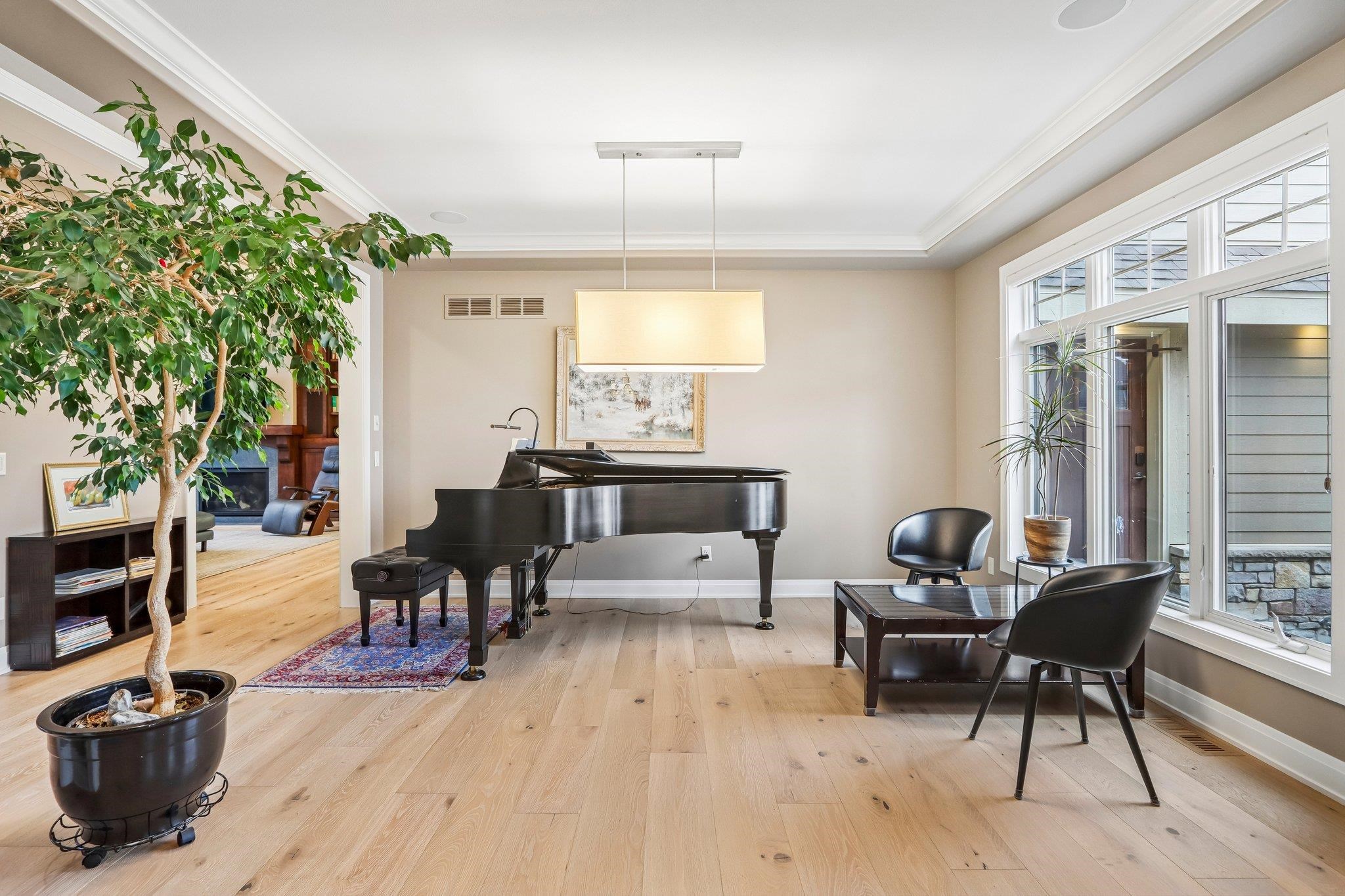 9913 Shadow Ridge Trail